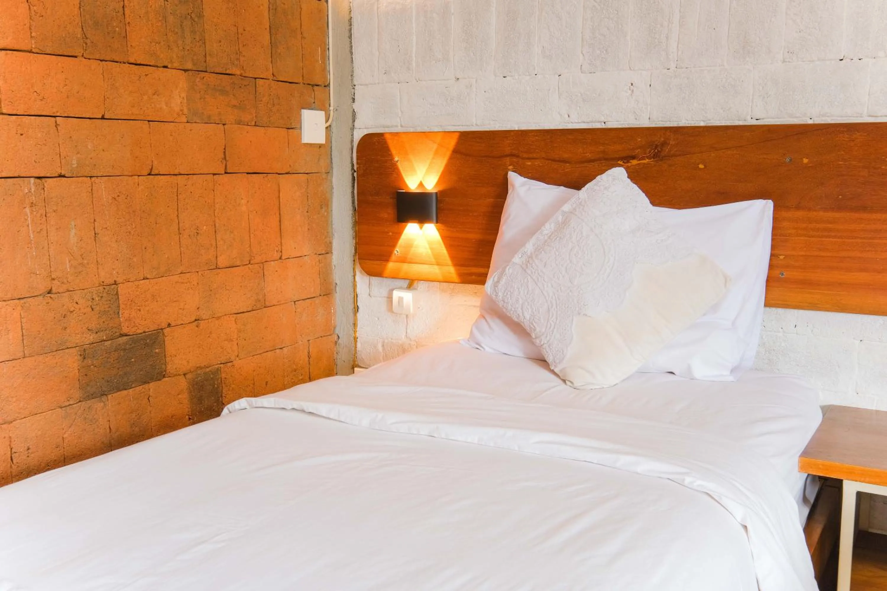 Bed in Djajanti House