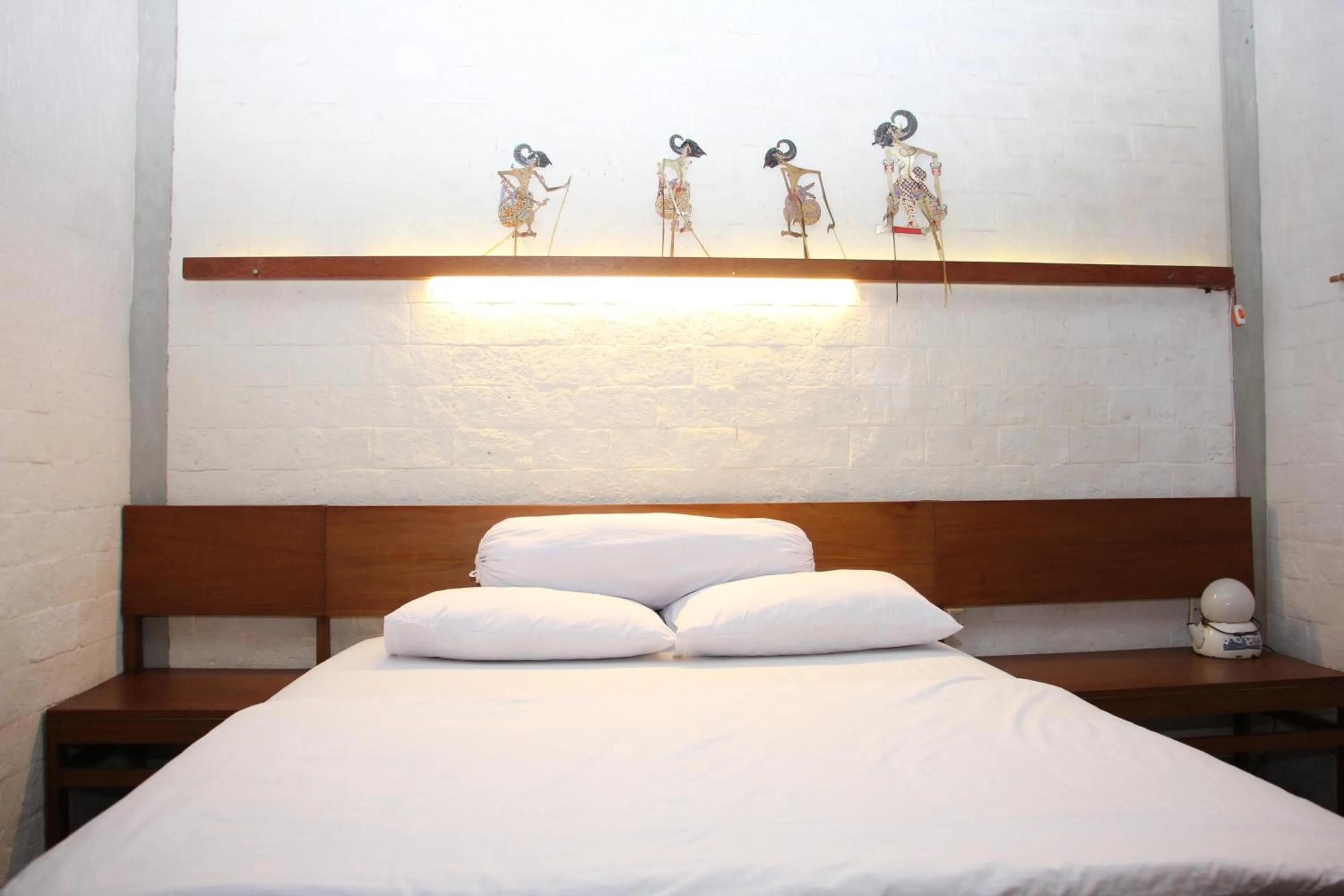 Bed in Djajanti House