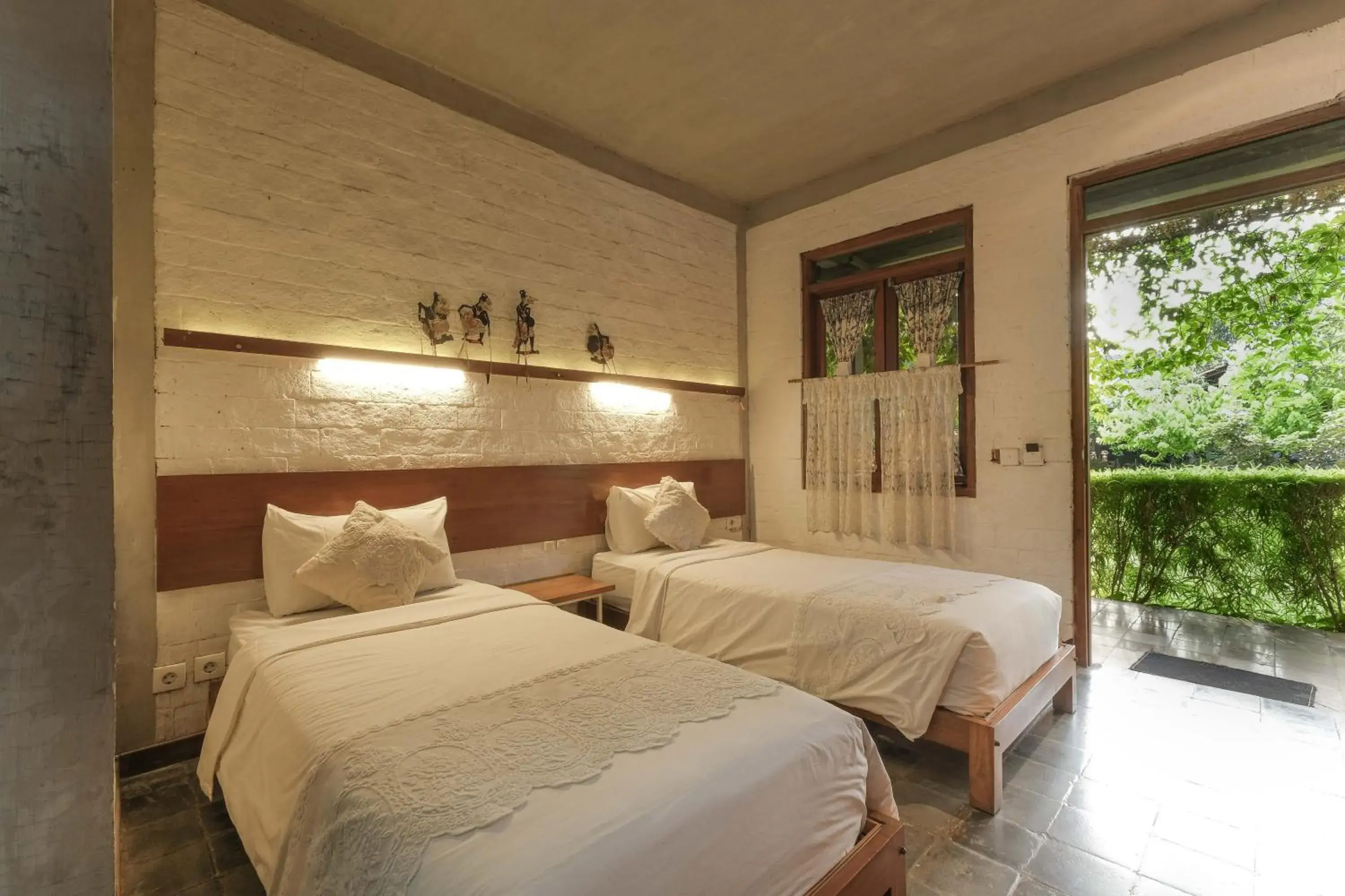 Standard Twin Room in Djajanti House Standard Twin Room in Djajanti House