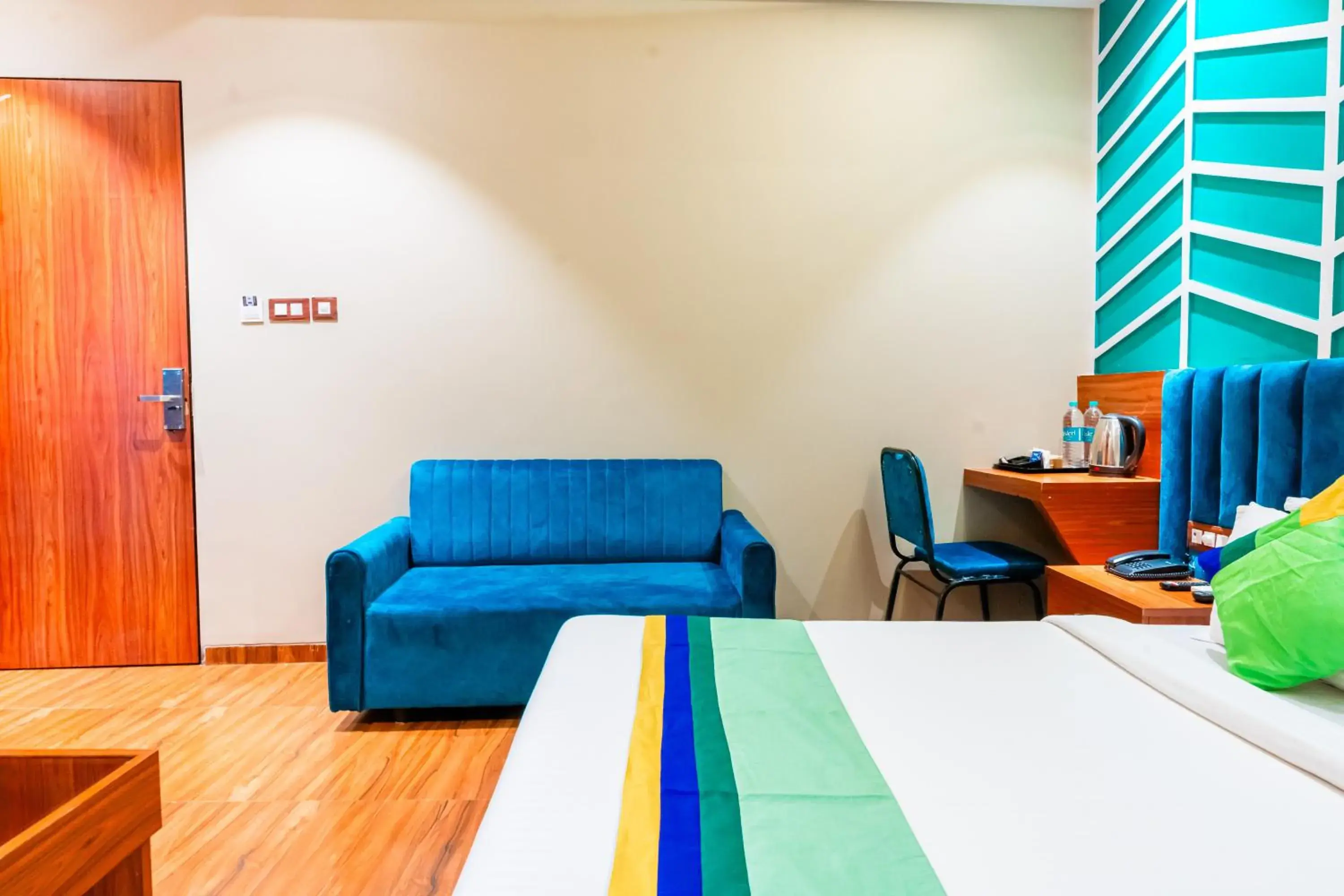 Bedroom, Bed in Treebo Express Inn Bedroom, Bed in Treebo Express Inn