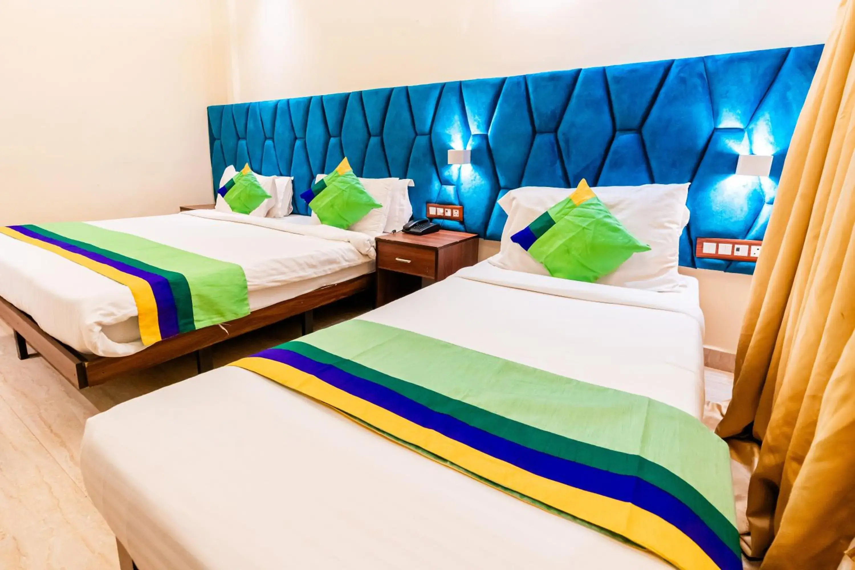 Bedroom, Bed in Treebo Express Inn Bedroom, Bed in Treebo Express Inn