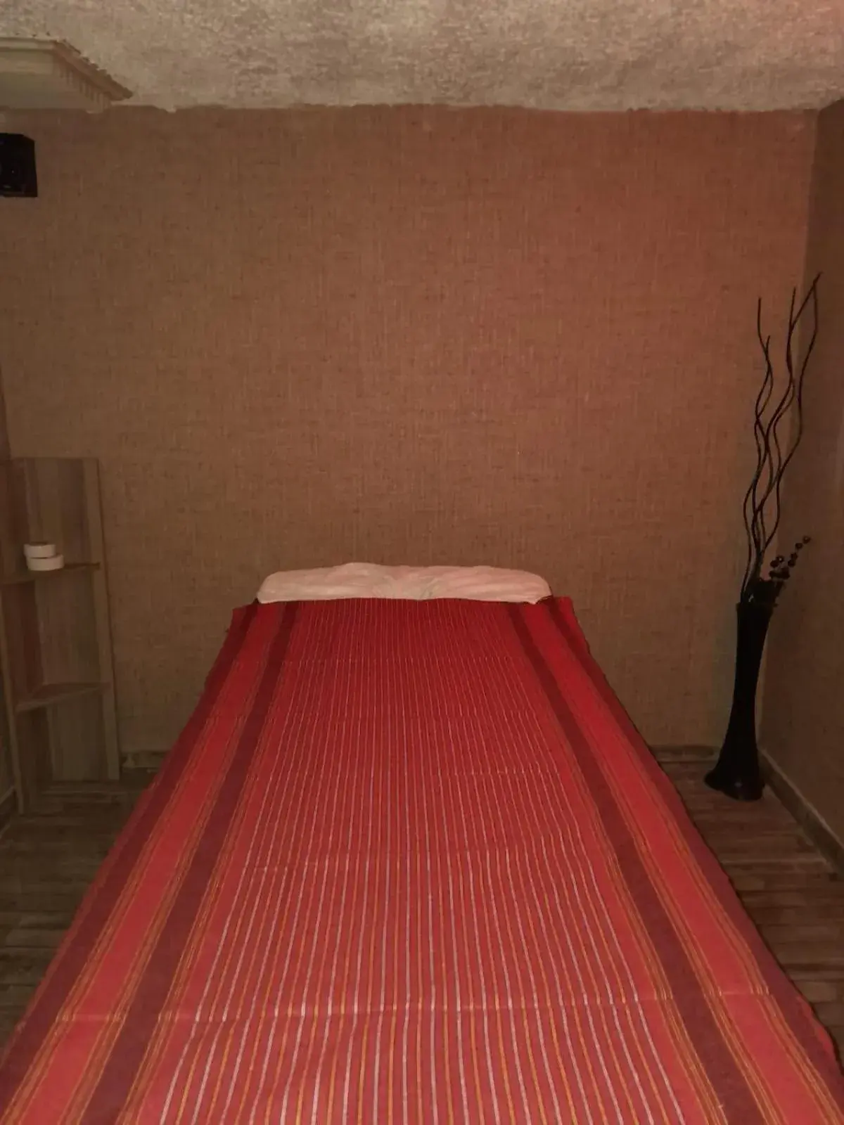 Massage, Bed in ANGRAND HOTEL Massage, Bed in ANGRAND HOTEL