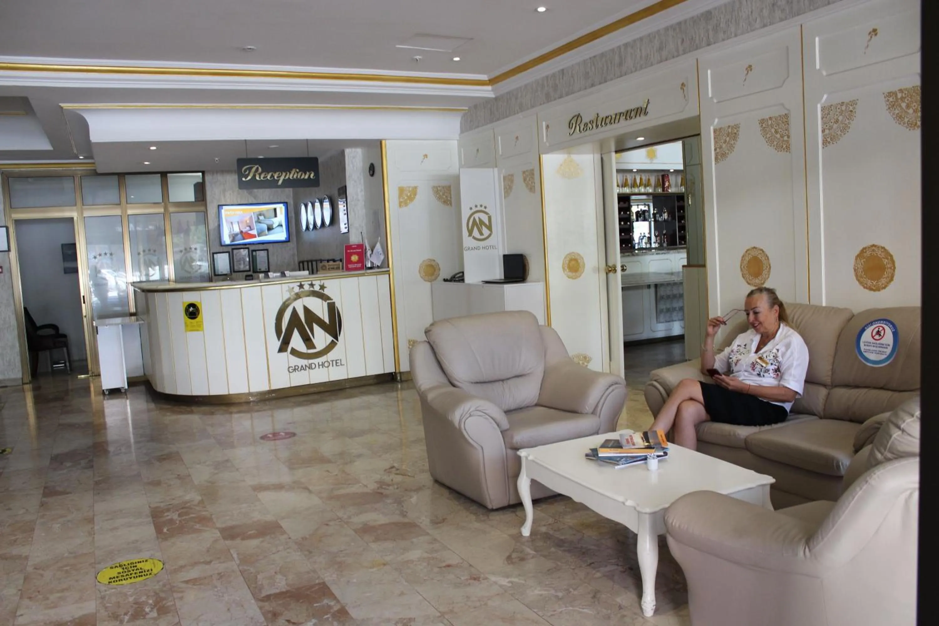 Lobby or reception in ANGRAND HOTEL
