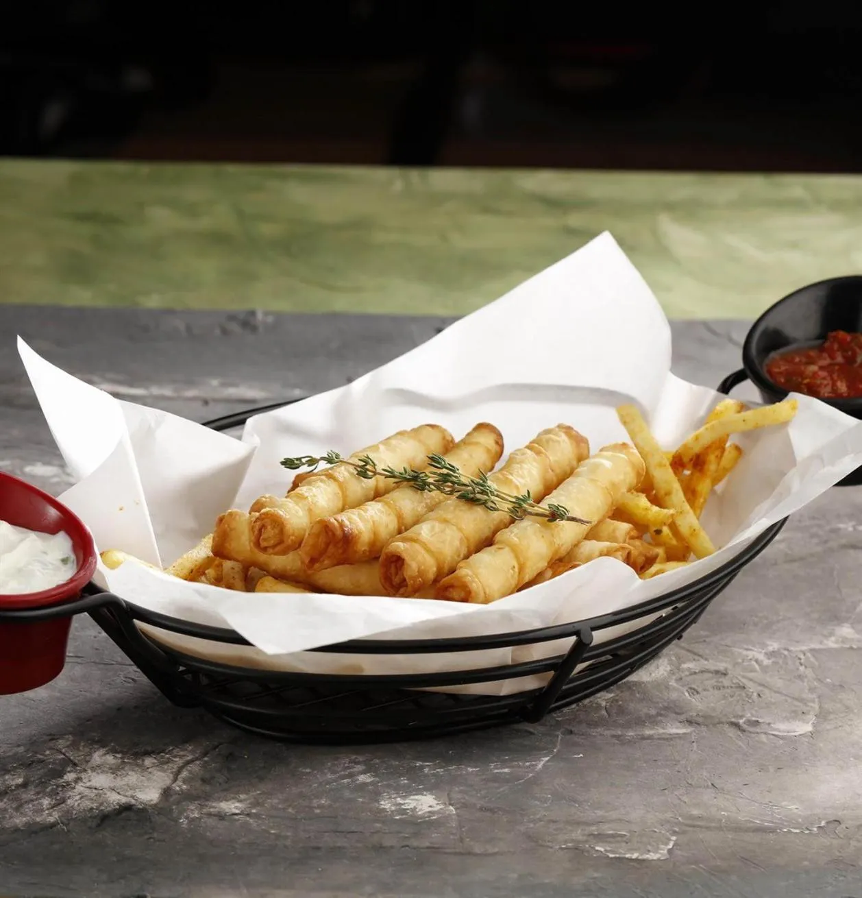 Restaurant/places to eat in ANGRAND HOTEL