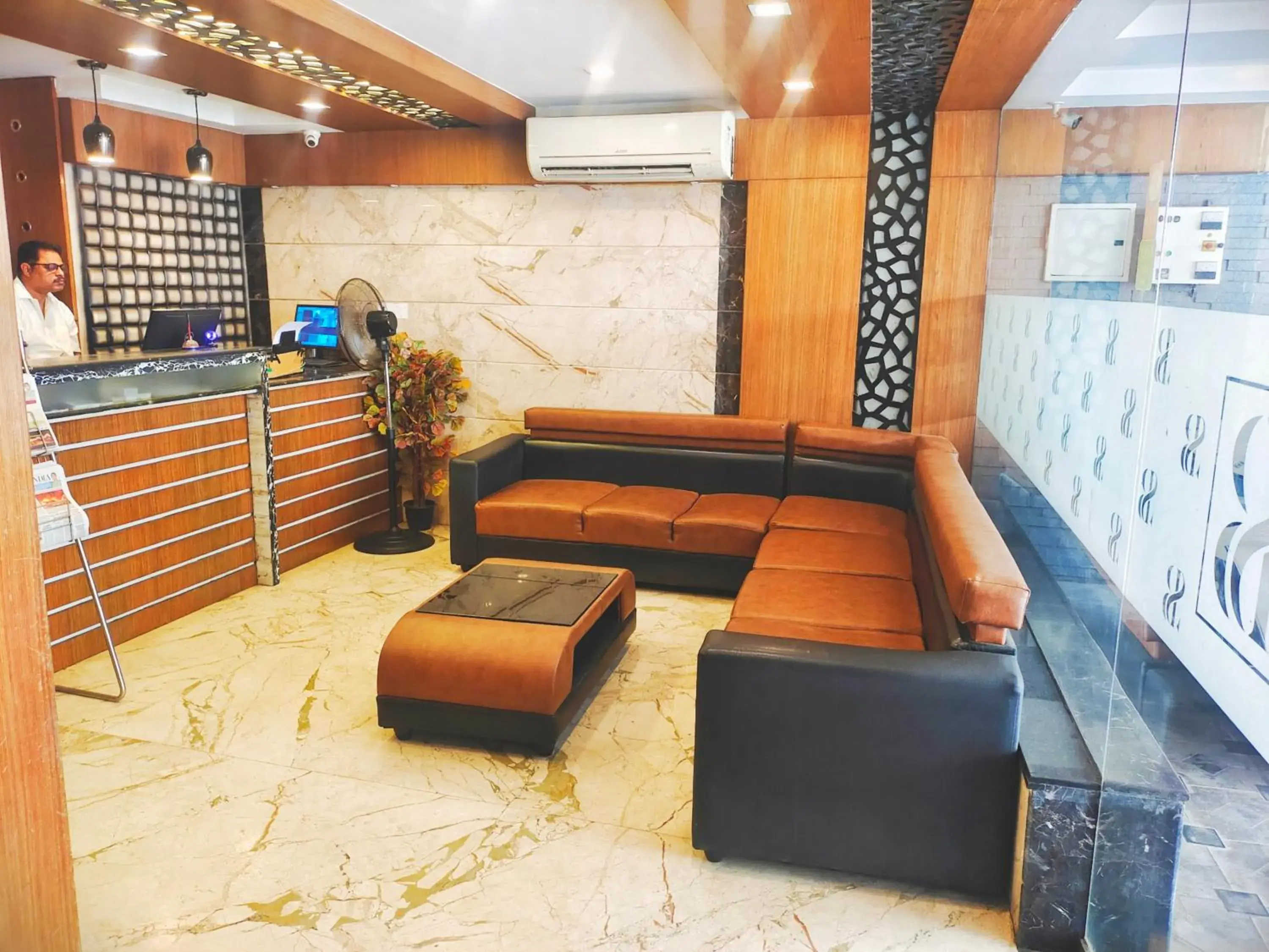 Lobby or reception in Santhi Bhavan, Chennai Central Lobby or reception in Santhi Bhavan, Chennai Central