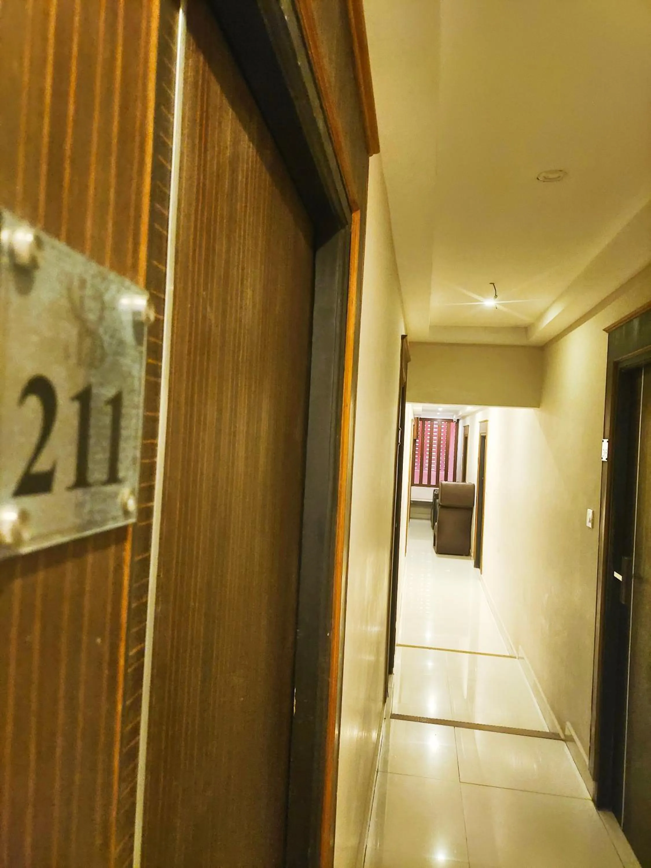 Facade/entrance in Santhi Bhavan, Chennai Central