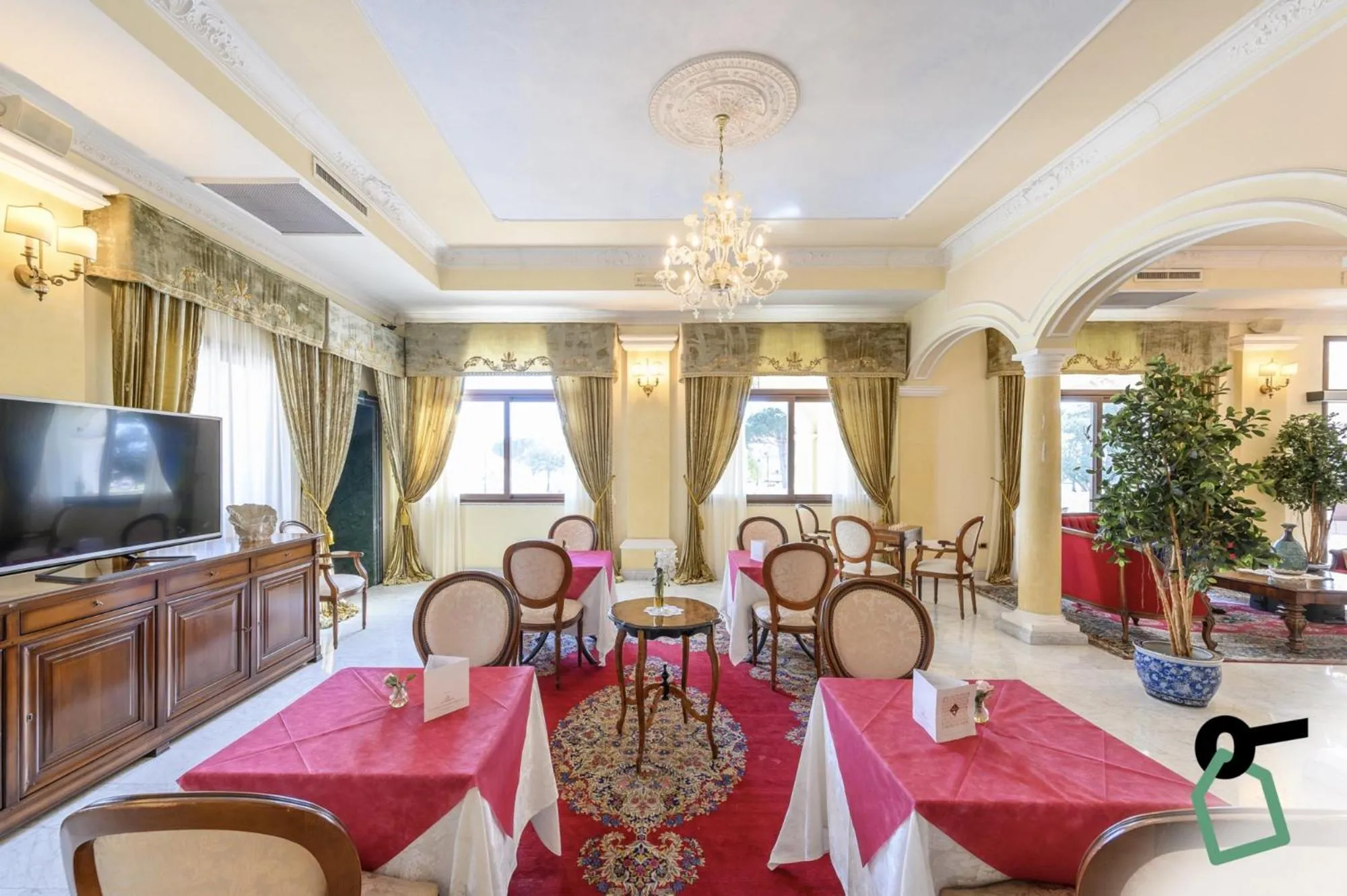 Restaurant/places to eat in Hotiday Olbia Porto