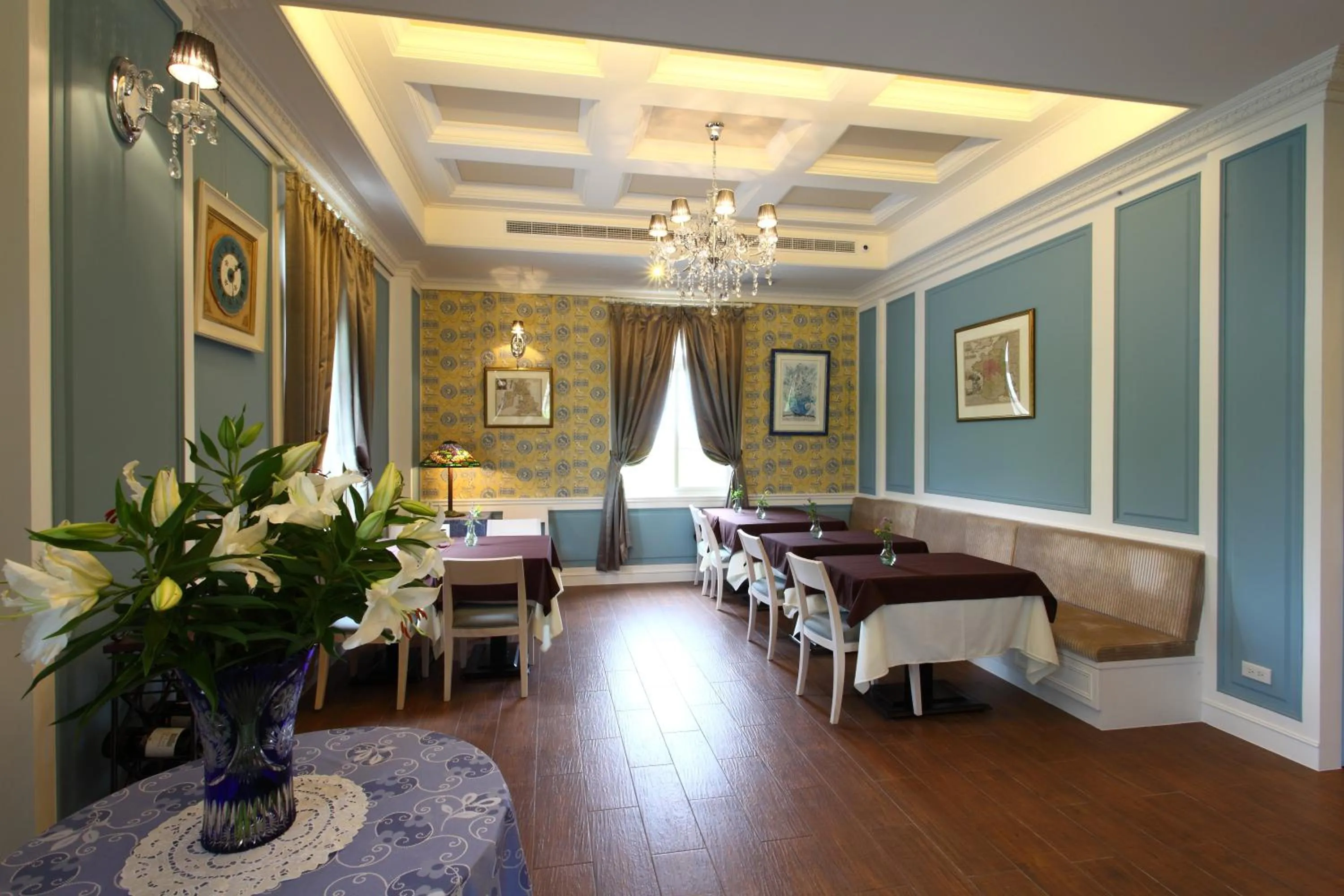 Restaurant/places to eat in Haut Rhin Villa