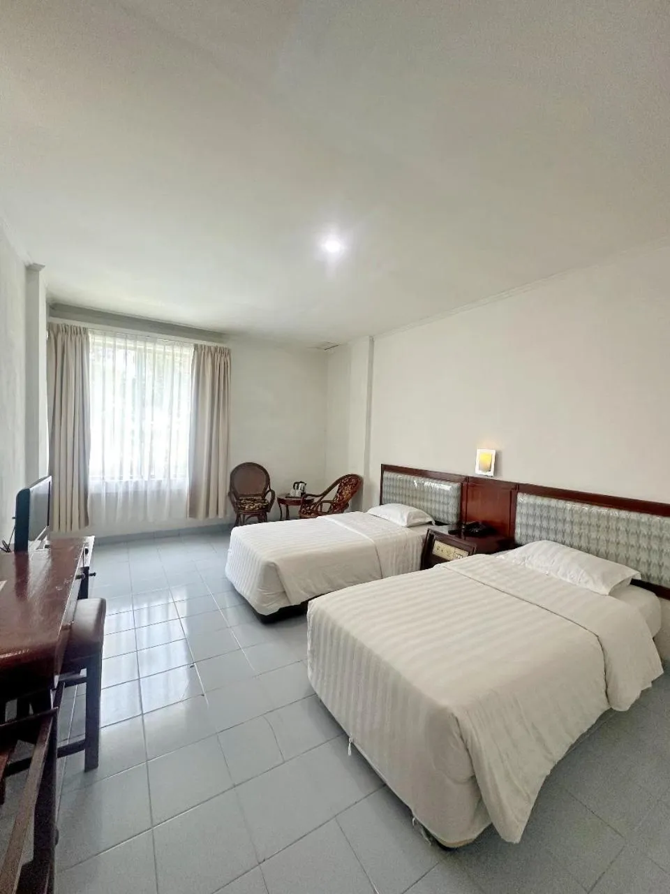 Bed in Hotel Wisata Indah Sibolga