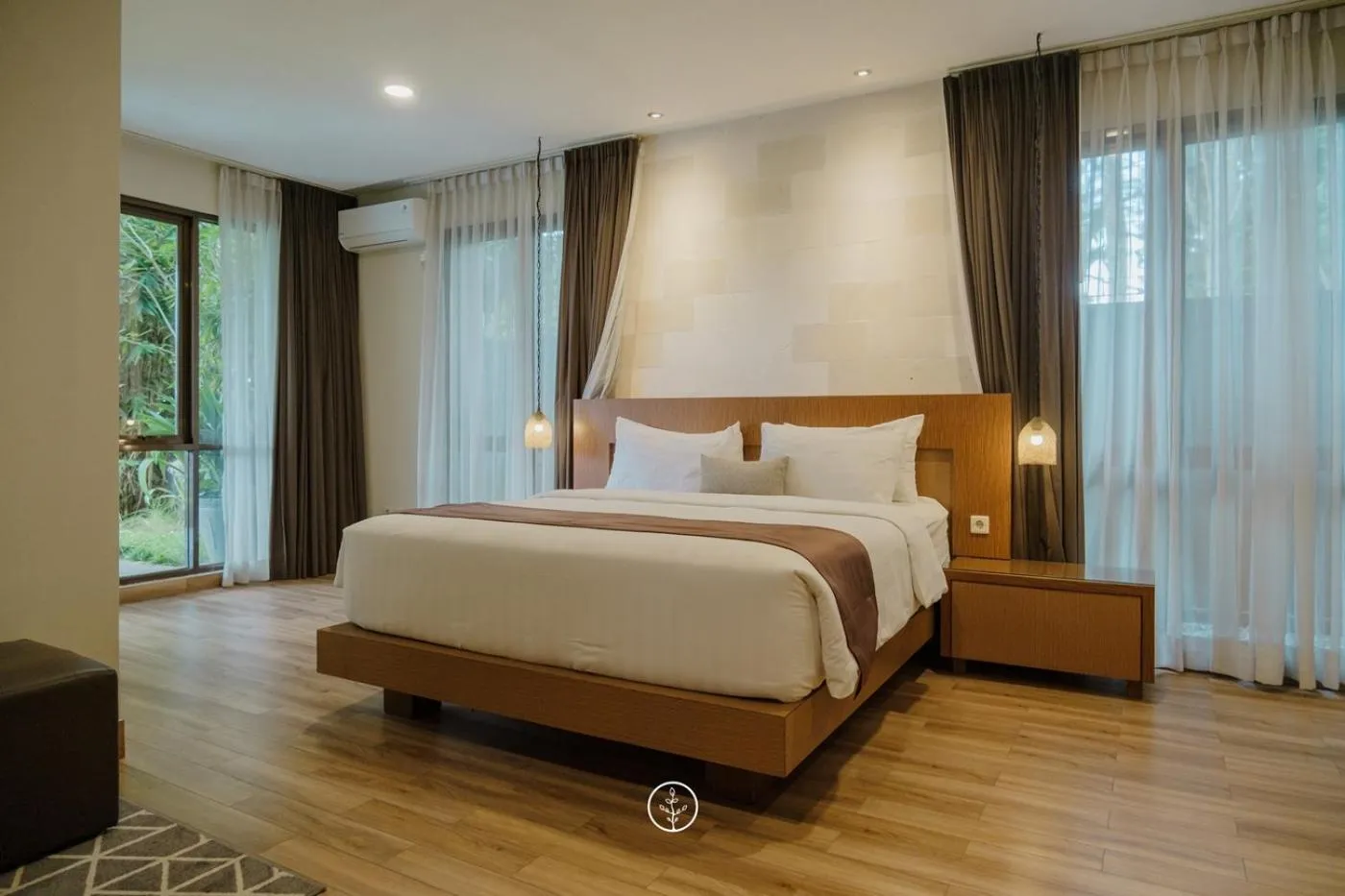 Bed in Breeze blows city view villa 5 bedrooms with a private swimming pool and a familly room