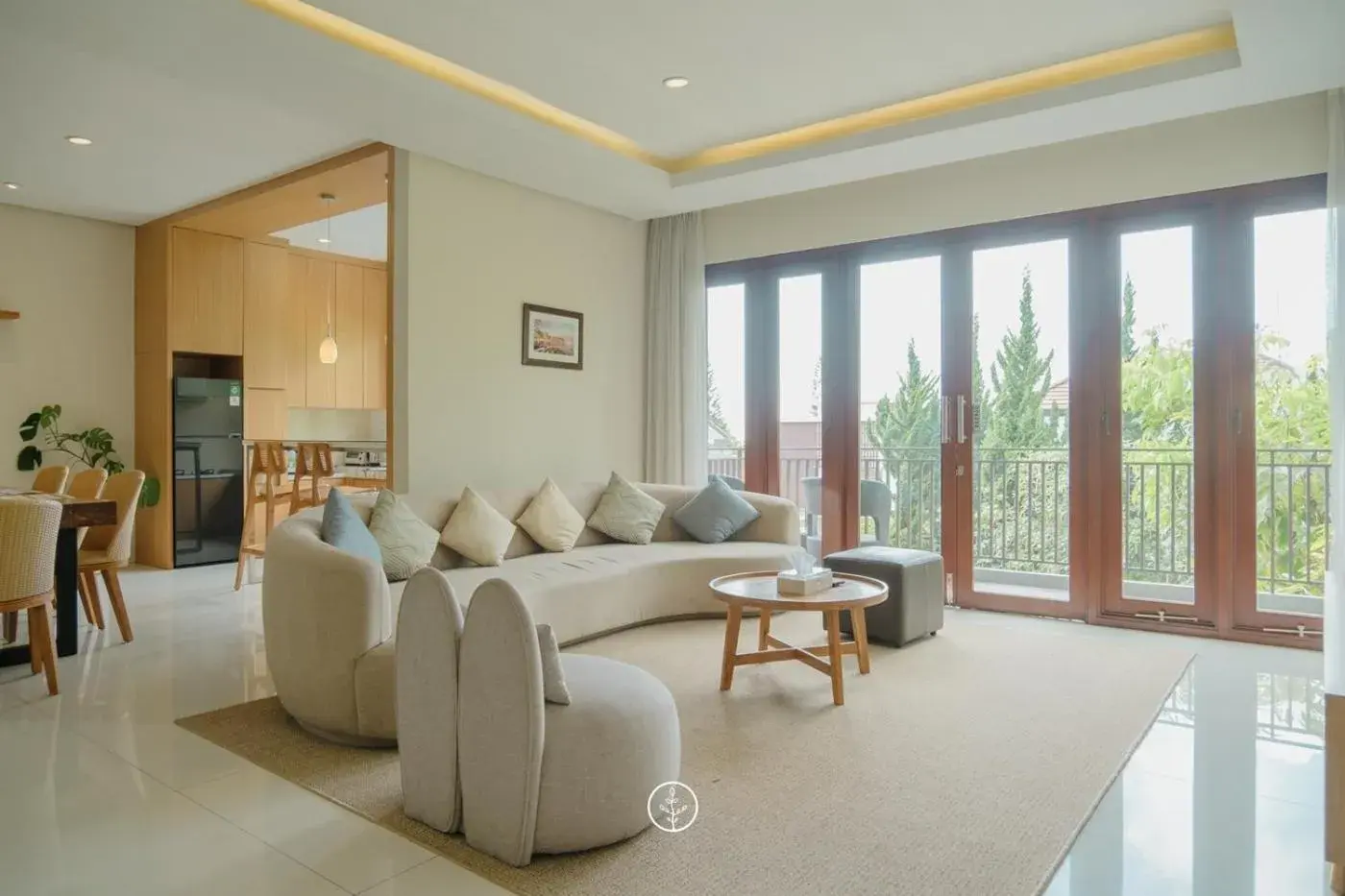 Villa with Private Pool in Breeze blows city view villa 5 bedrooms with a private swimming pool and a familly room Villa with Private Pool in Breeze blows city view villa 5 bedrooms with a private swimming pool and a familly room