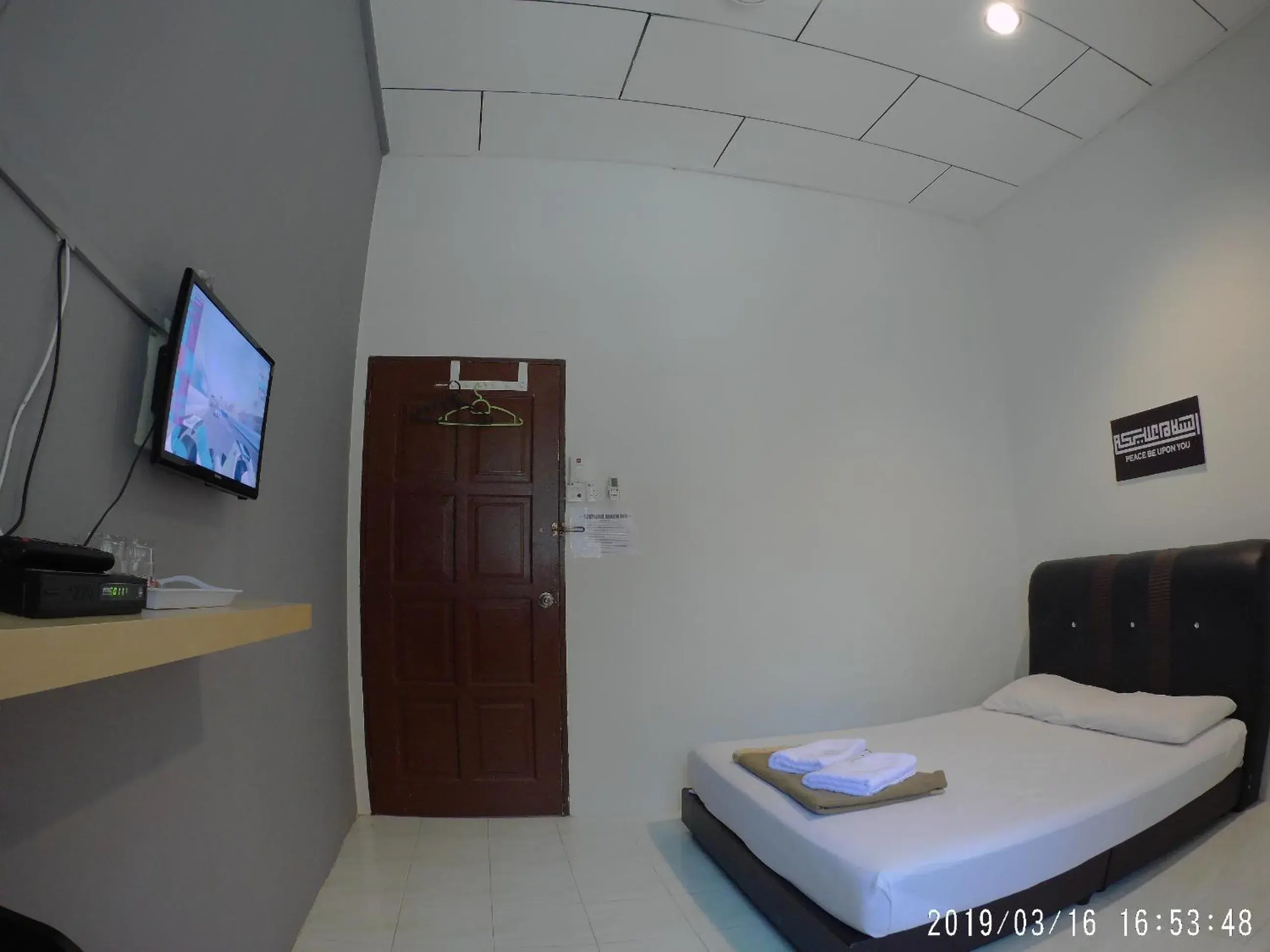 Bedroom, Bed in Semarak Beach Inn Bedroom, Bed in Semarak Beach Inn