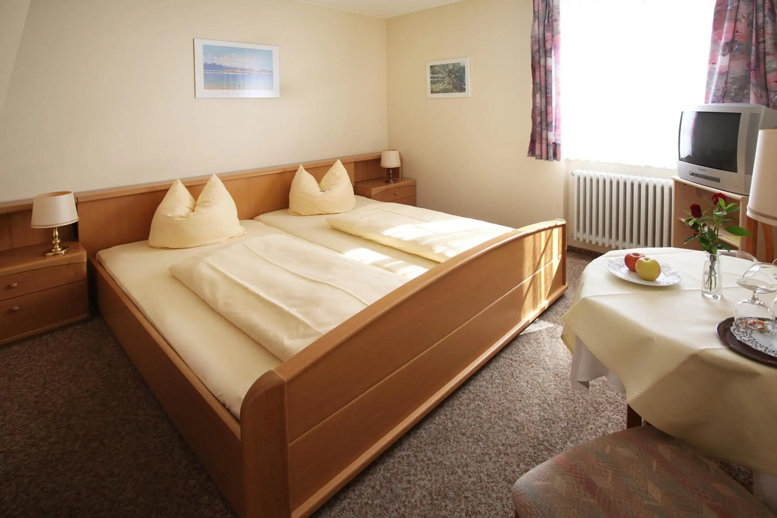 Standard Double Room - single occupancy in Landgasthof Rebstock Standard Double Room - single occupancy in Landgasthof Rebstock
