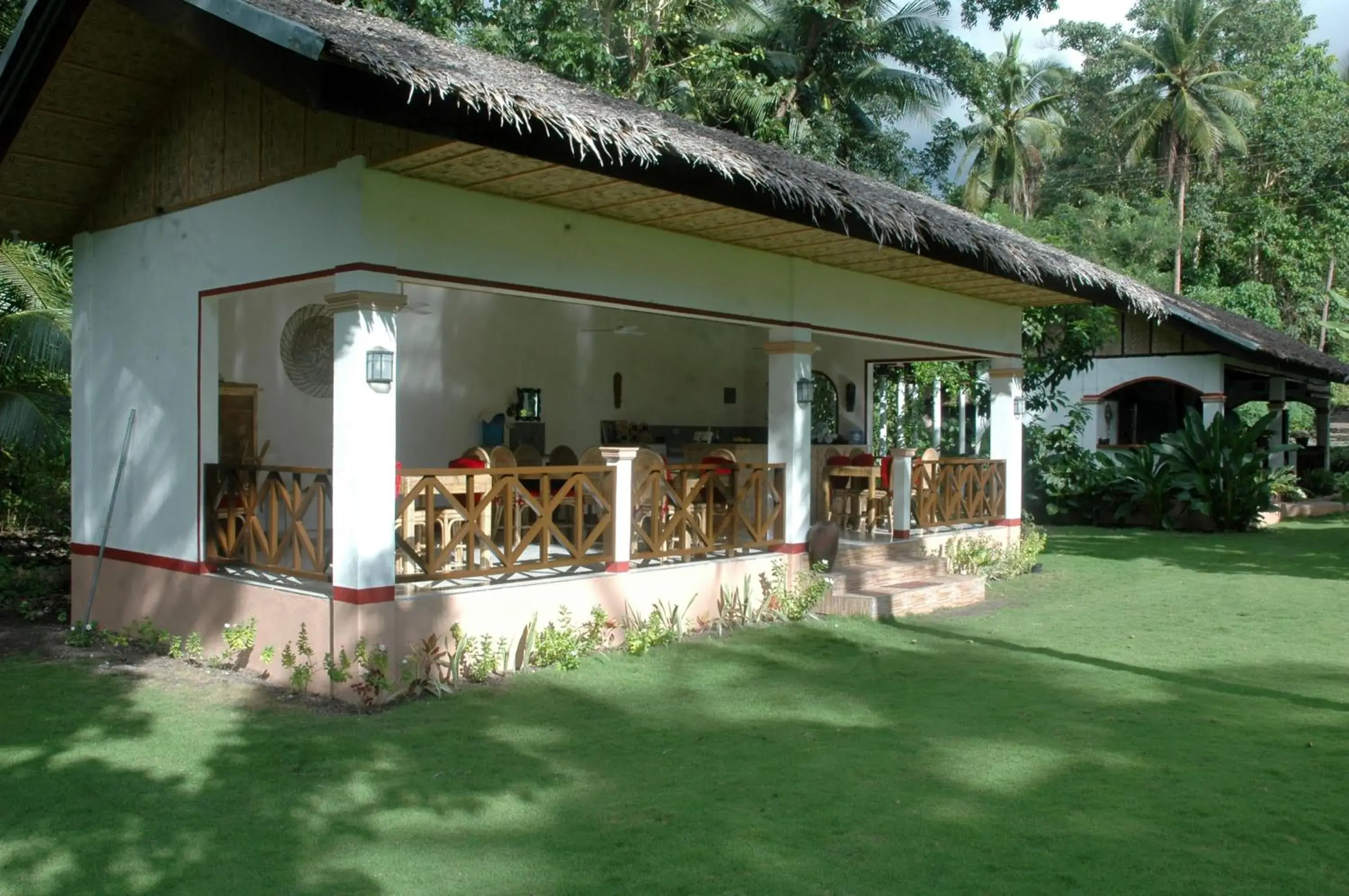 Restaurant/places to eat in Neptune Diving Resort Santander Restaurant/places to eat in Neptune Diving Resort Santander