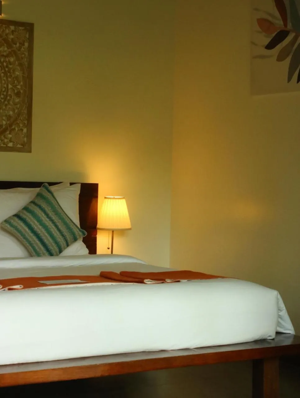 Bed in Cadlao Resort and Restaurant