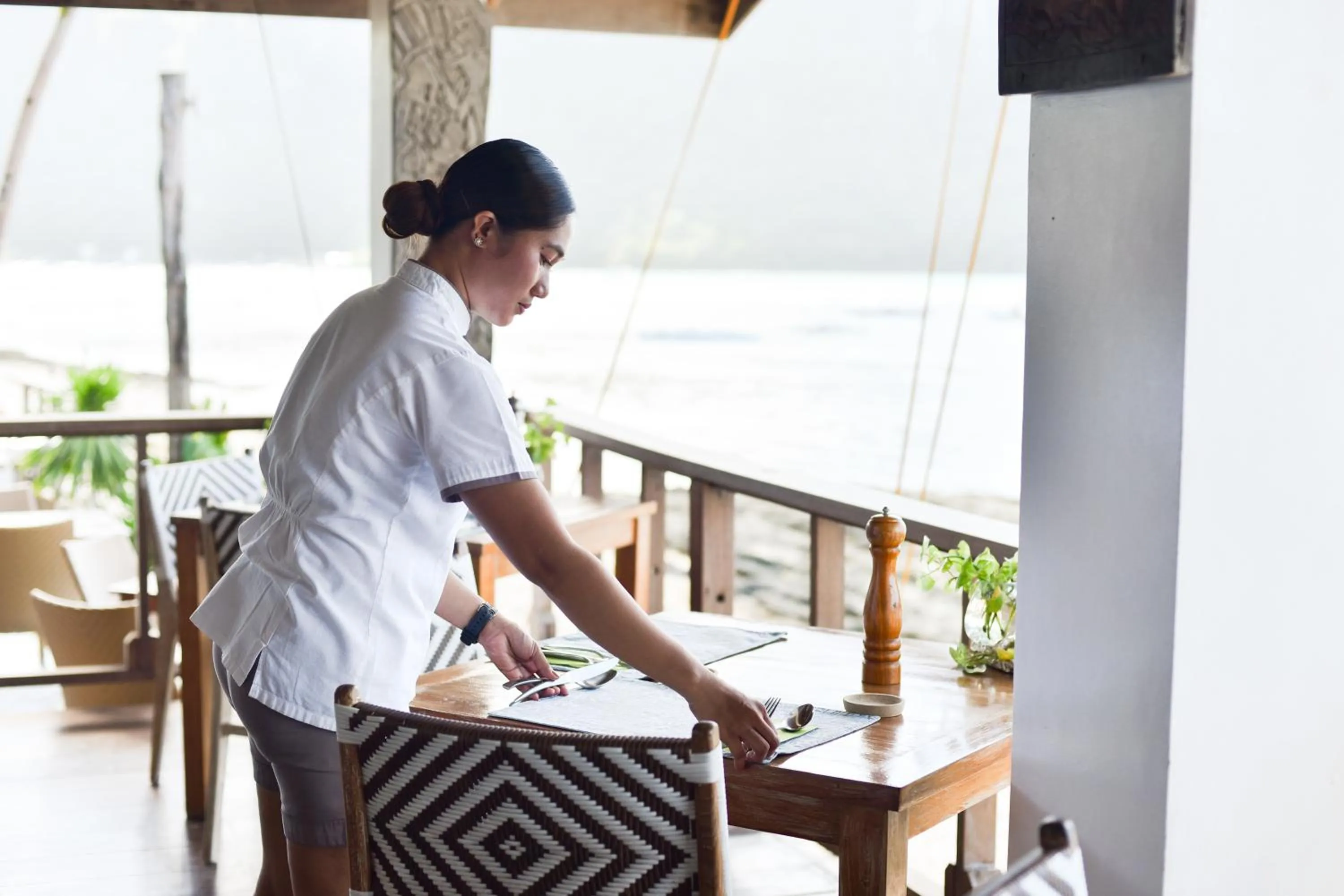 Restaurant/places to eat in Cadlao Resort and Restaurant