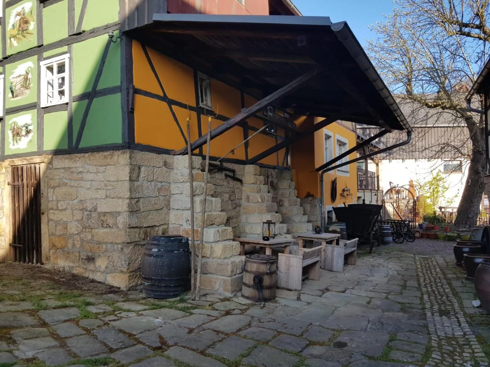 Seating area in Gohrischer Hof Anno 1798