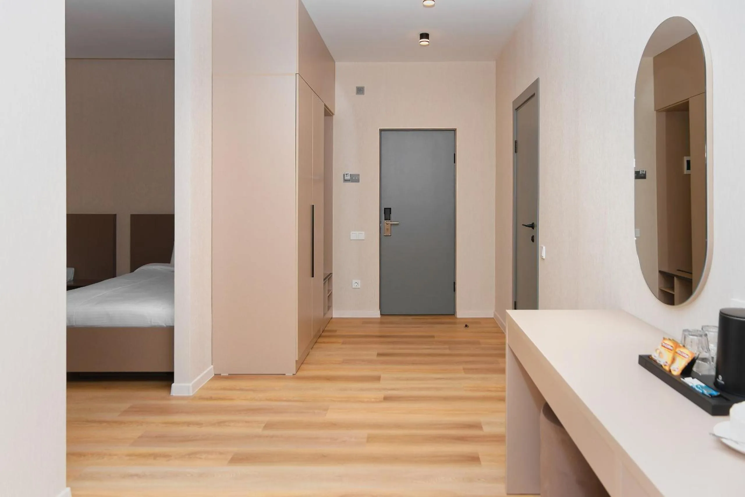 Photo of the whole room, Bed in Aston Hotel