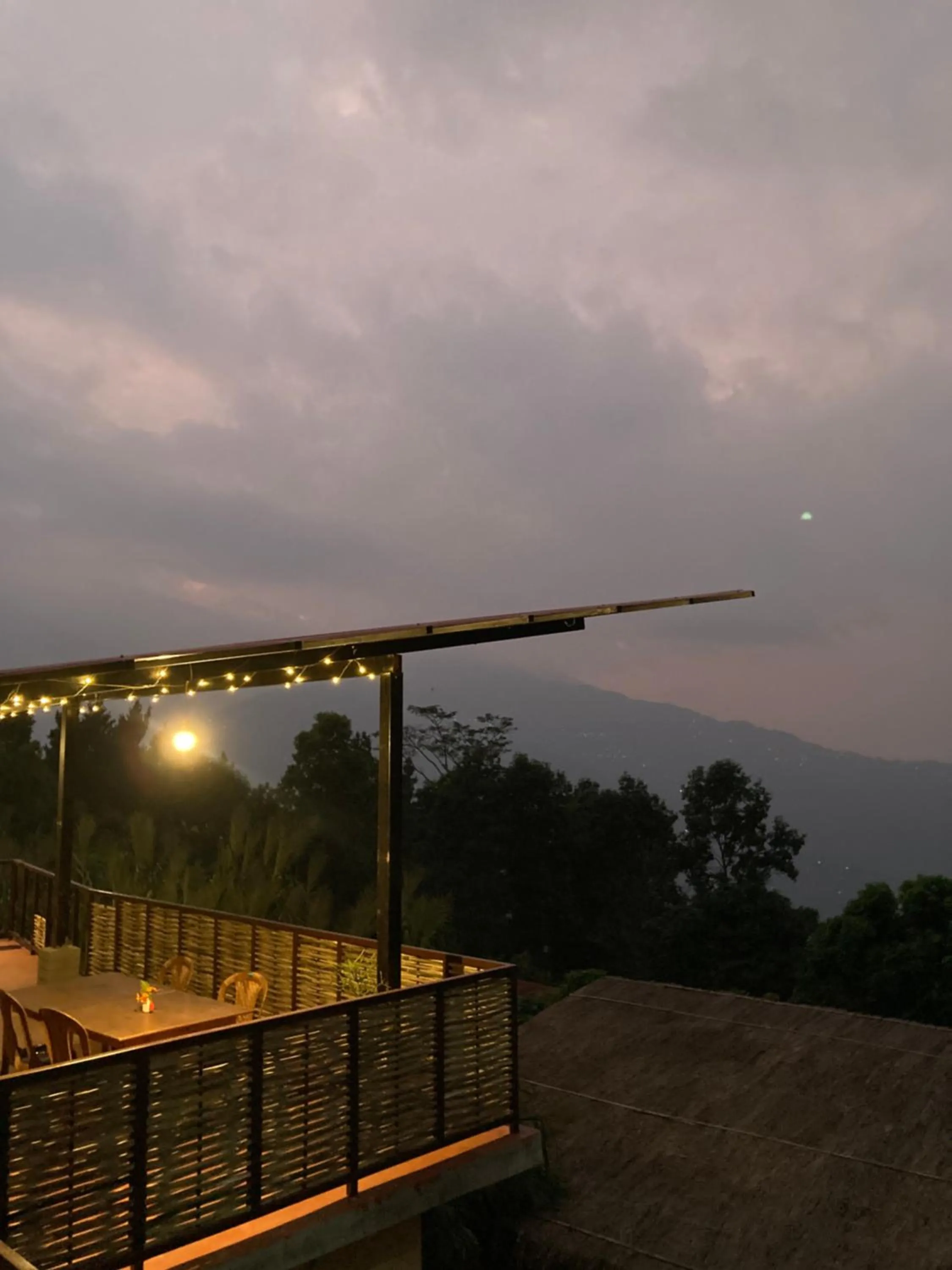 Restaurant/places to eat in Art Mile Kalimpong