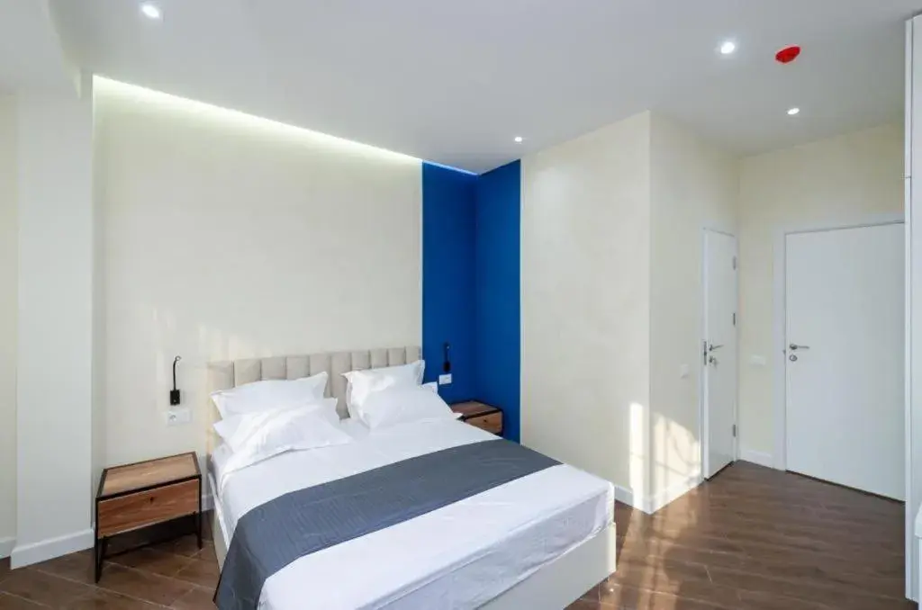 Bed in Latorre Hotel Bed in Latorre Hotel