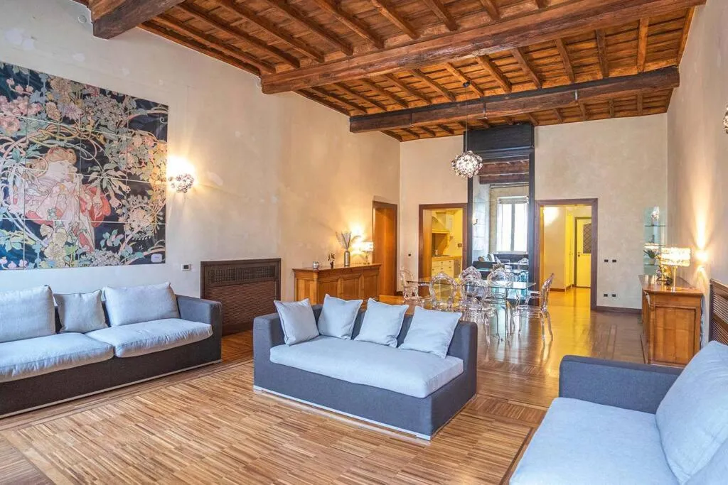 EasyTopStay - Piazza Venezia City View Charming Apt