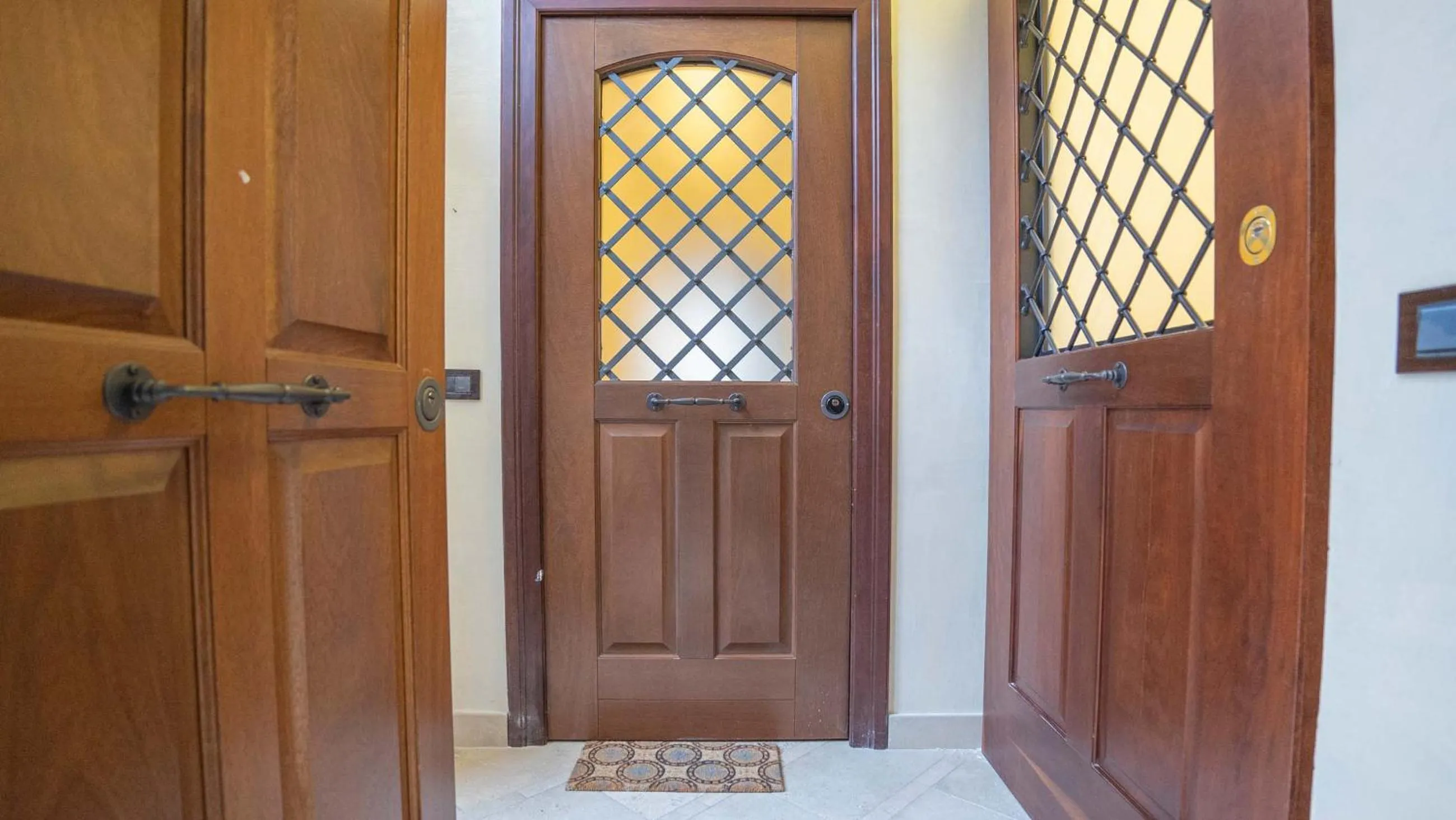 Facade/entrance in EasyTopStay - Piazza Venezia City View Charming Apt