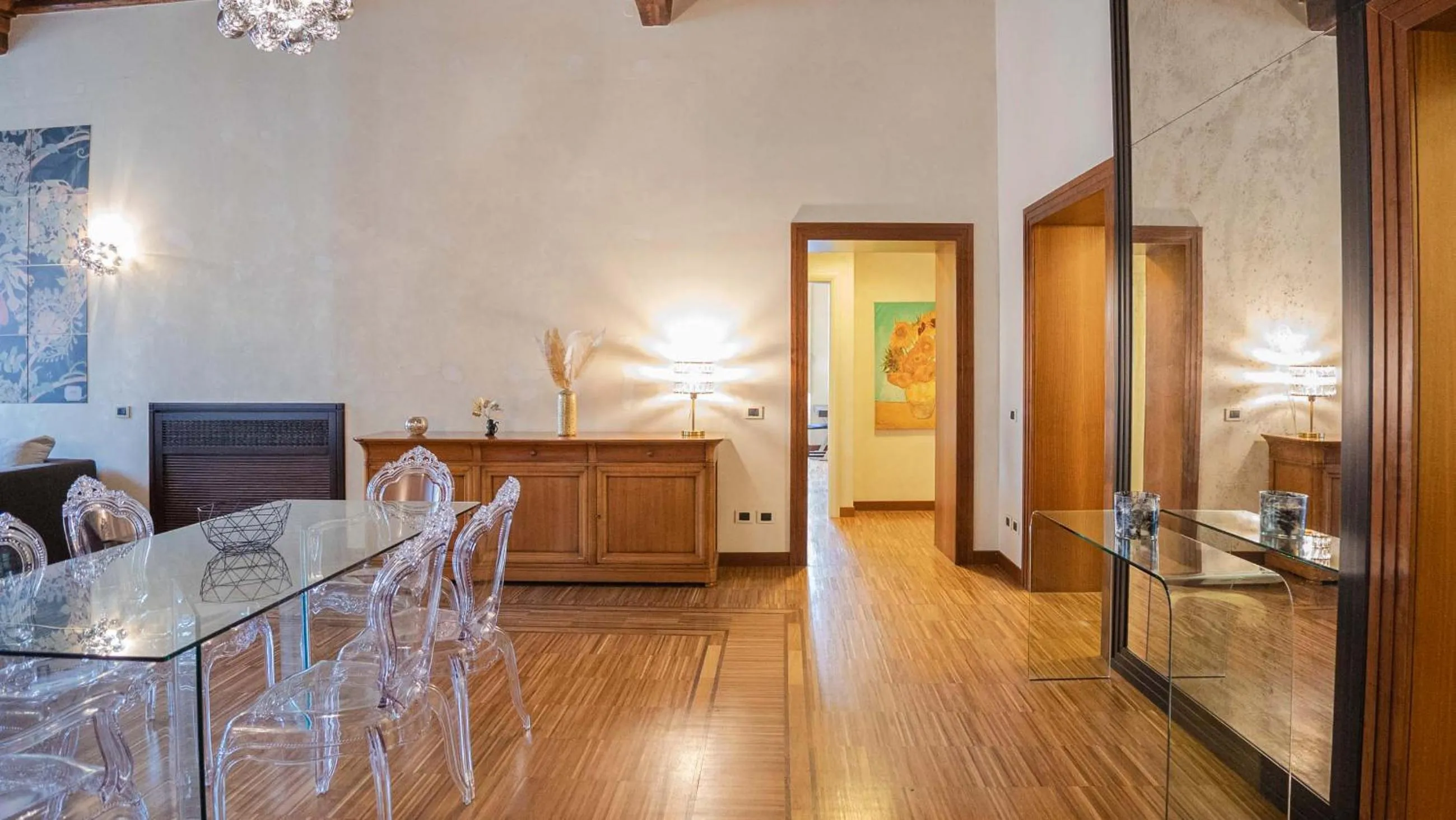 Living room in EasyTopStay - Piazza Venezia City View Charming Apt