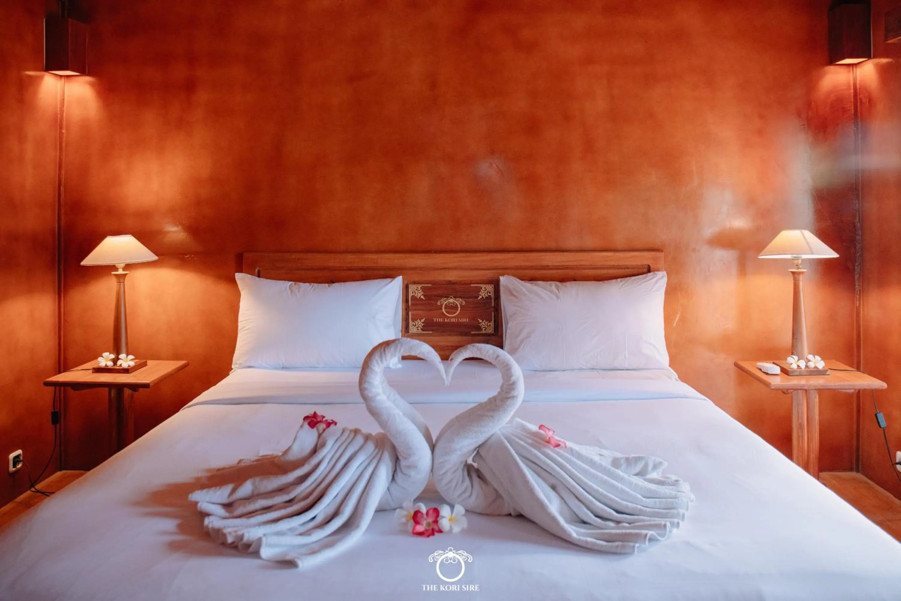 towels, Bed in The Kori Sire