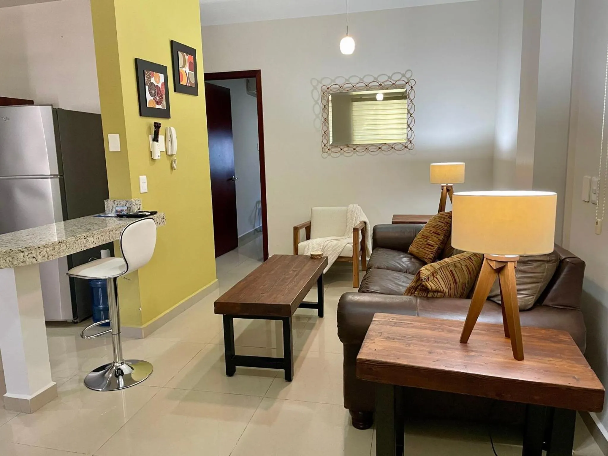 Charming Condo in Gaviotas Walk to Beach cafes, restaurants within Golden Zone