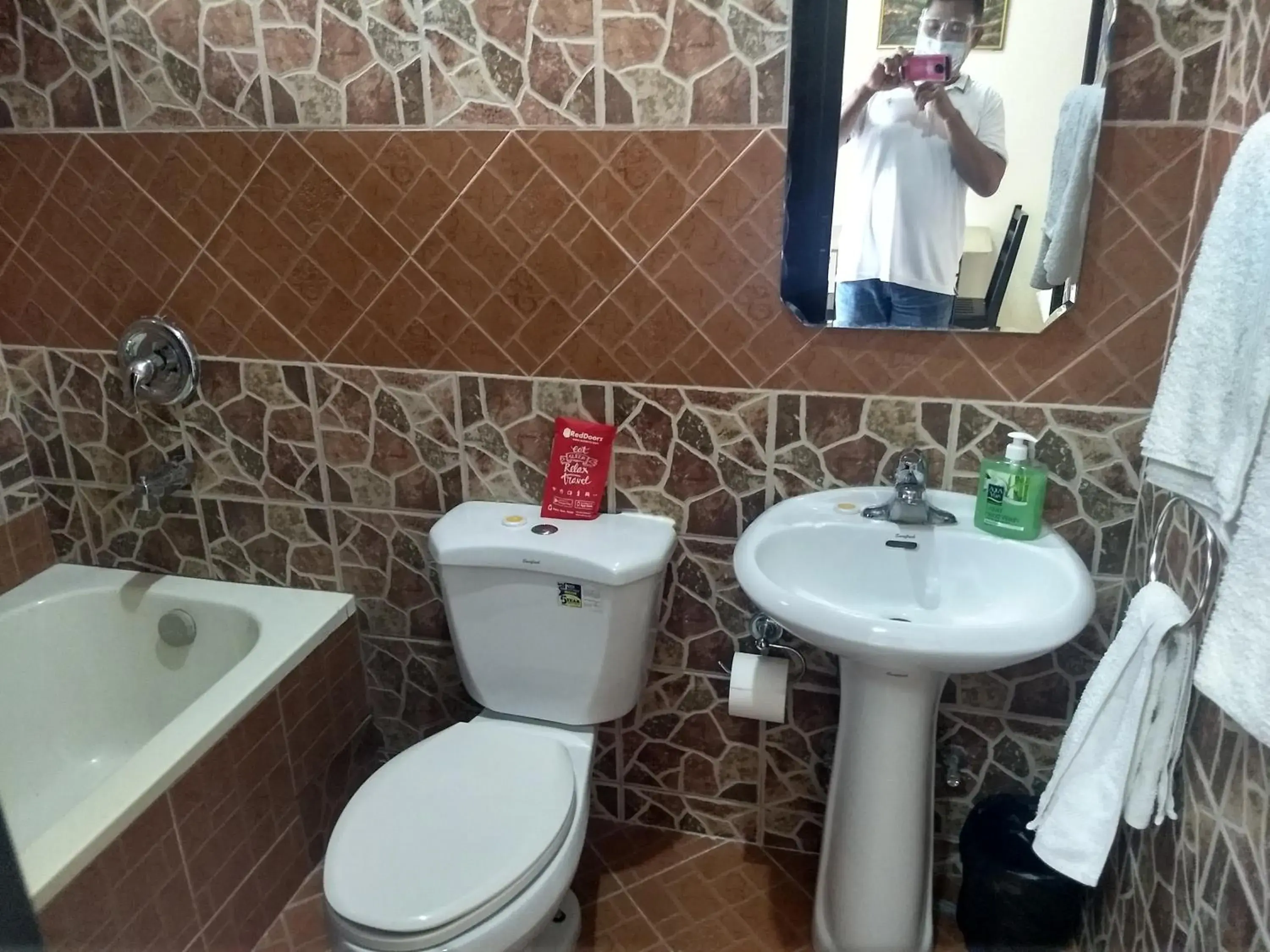 Gemini Hotel and Restaurant Gemini Hotel and Restaurant