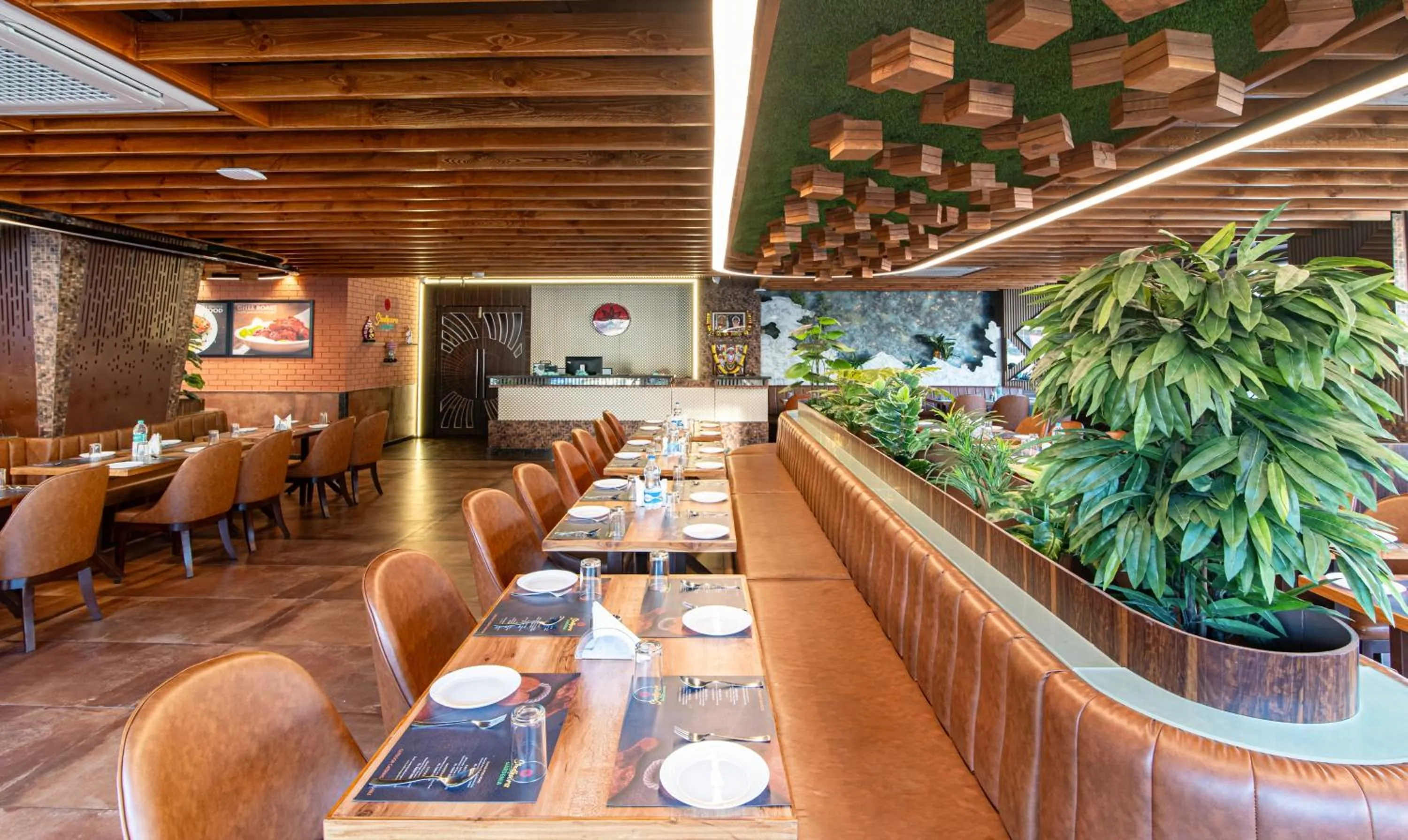 Restaurant/places to eat in Treebo Premium New Light Suites