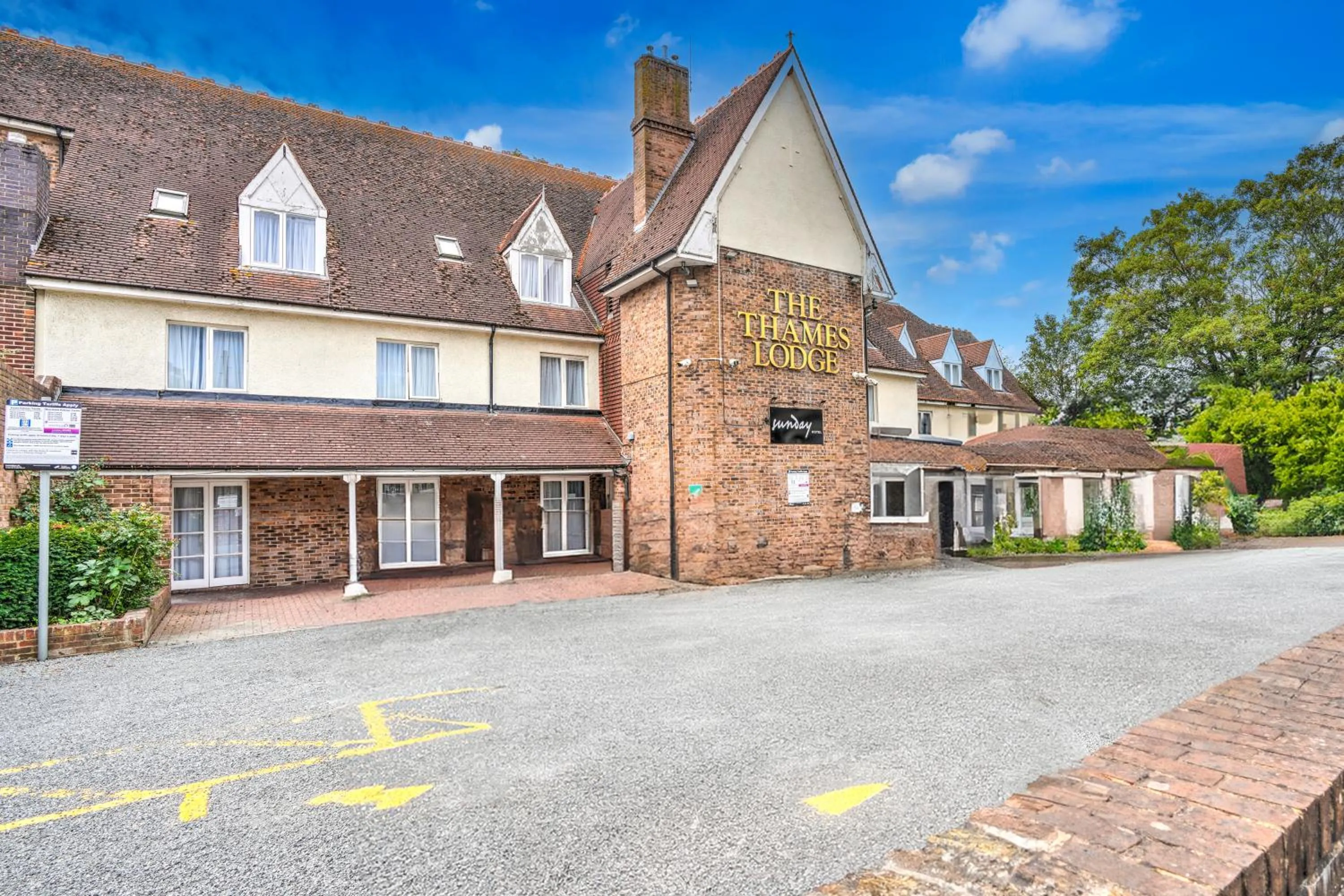 Property building in Sunday London Staines-upon-Thames Heathrow T5