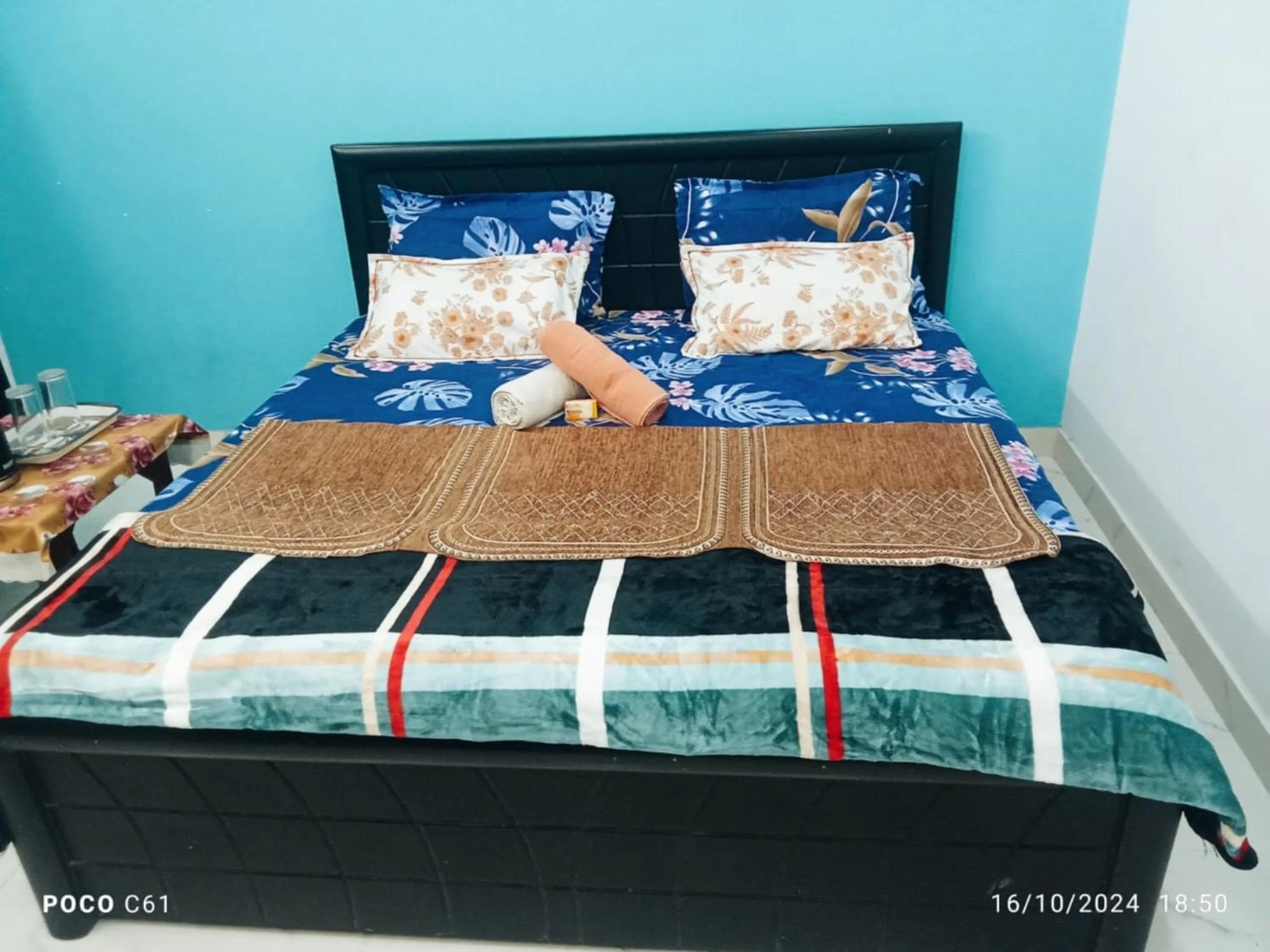 Bedroom, Bed in Maa vaishno paying guest house