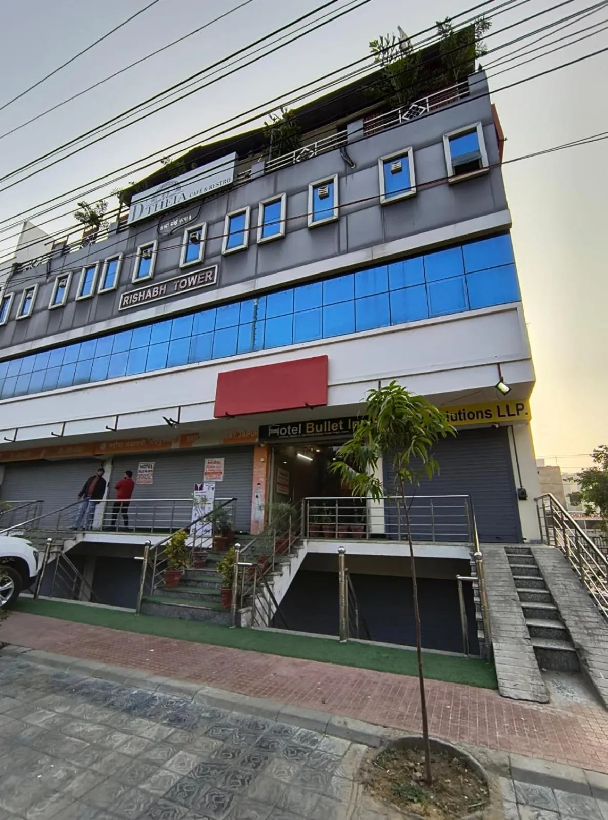 Property Building in Hotel Bullet Inn Jaipur