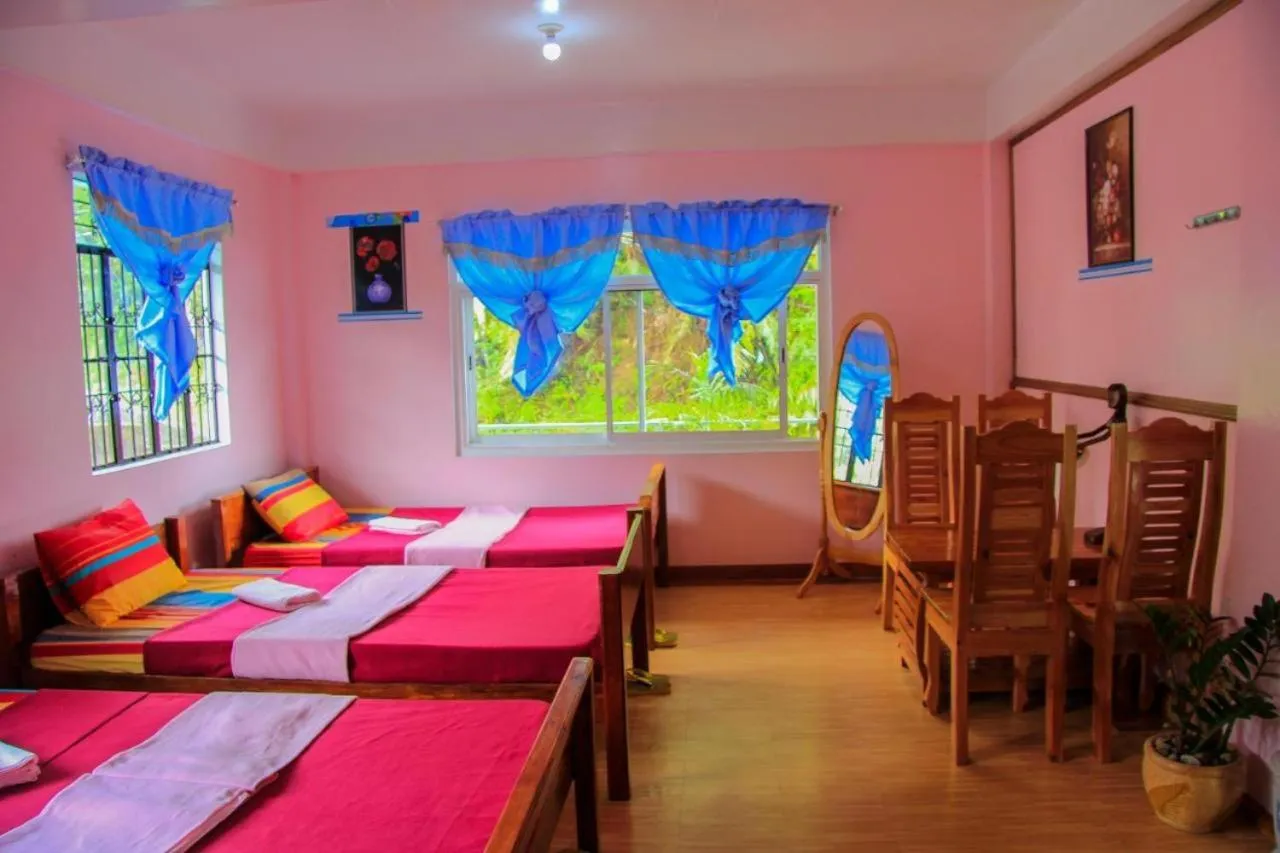 Quadruple Room with Shared Bathroom in BANAUE EVERGREEN HOSTEL AND RESTAURANT