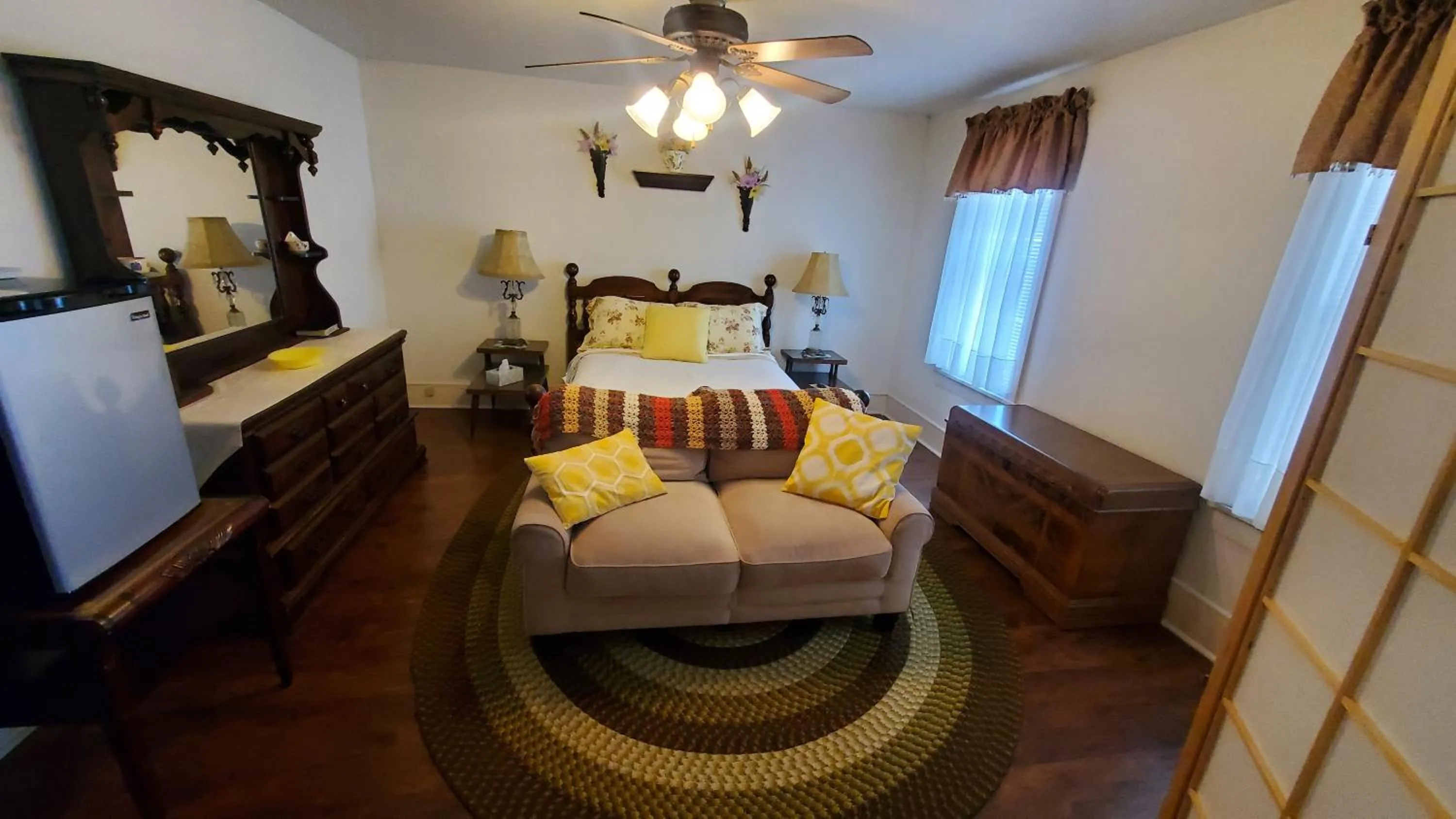 Bed in The Miners’ Lodge