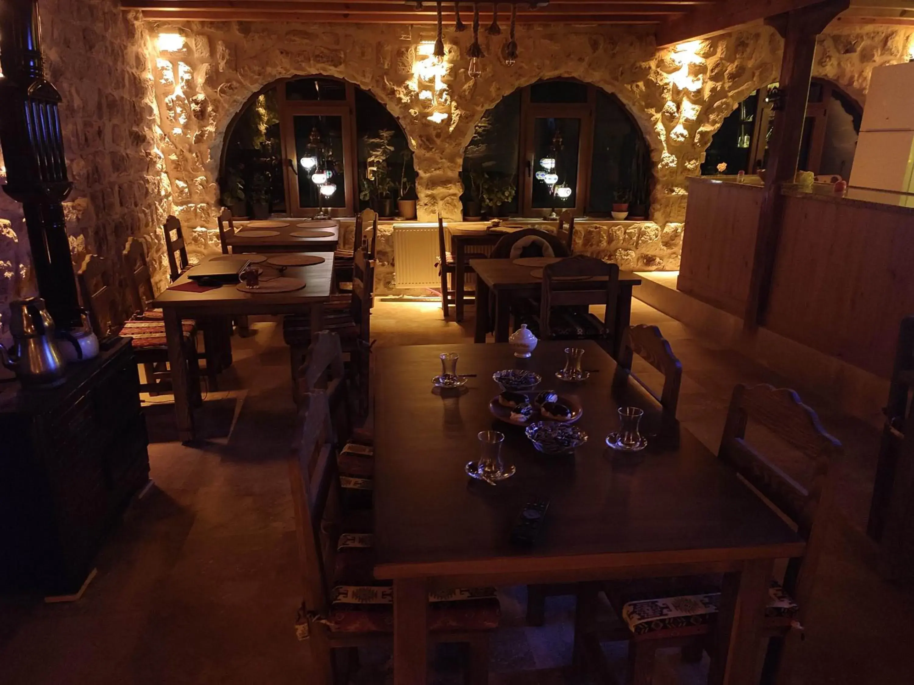 Restaurant/places to eat in Euphoria Cave House Restaurant/places to eat in Euphoria Cave House