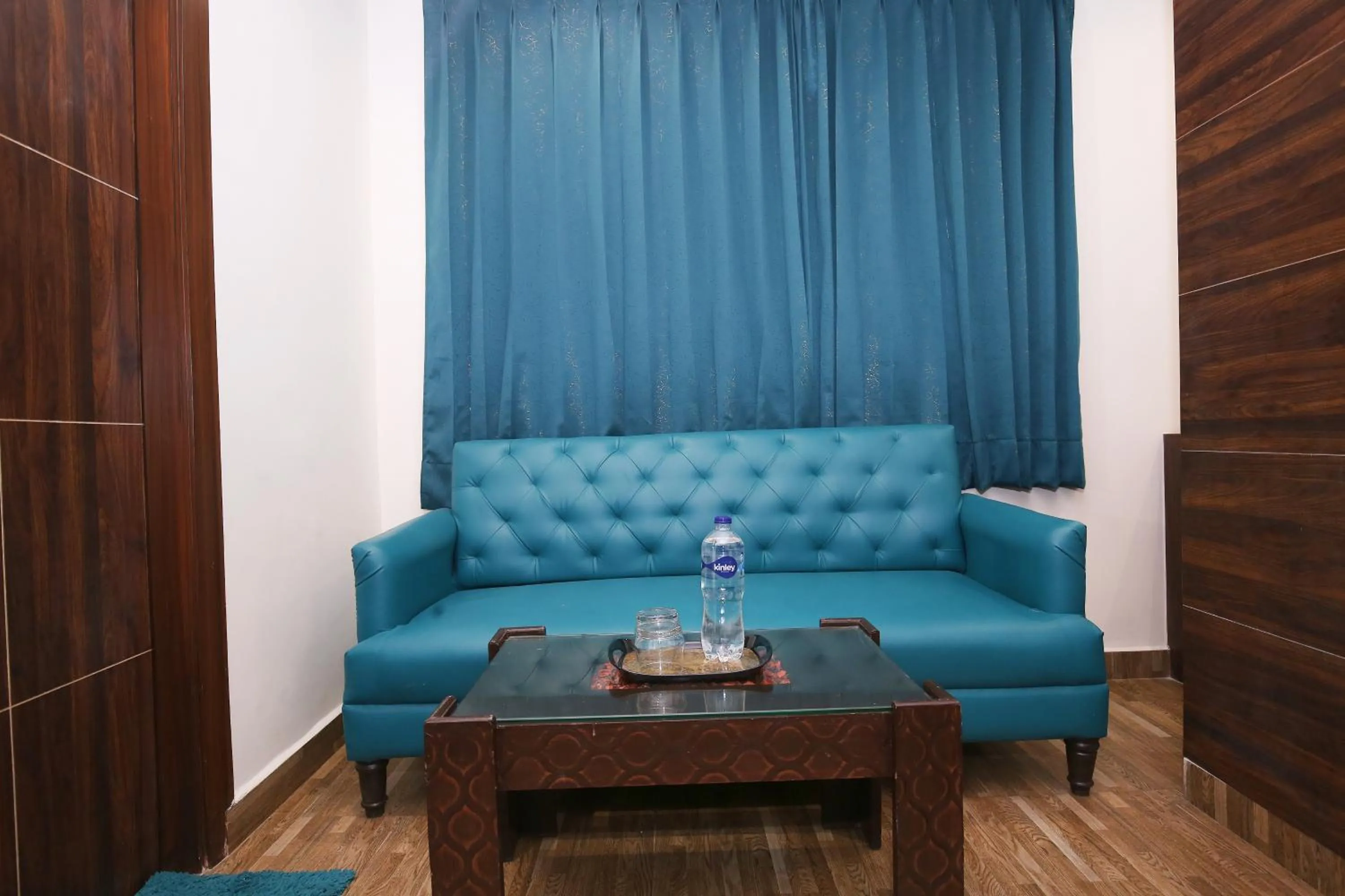 Seating area in Hotel East Wood Amritsar