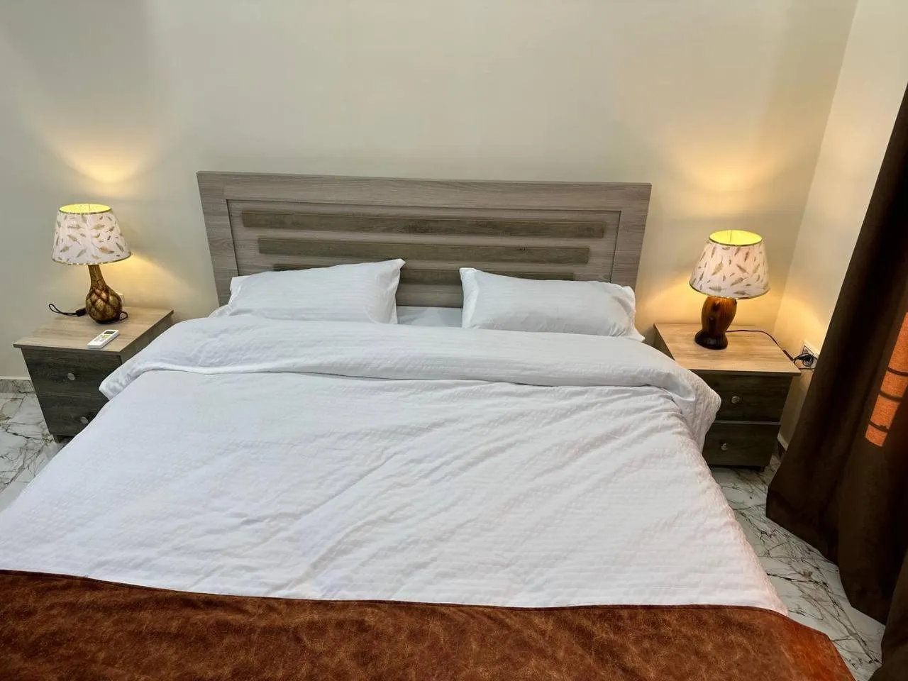 Bed in Dream Hotel jerash