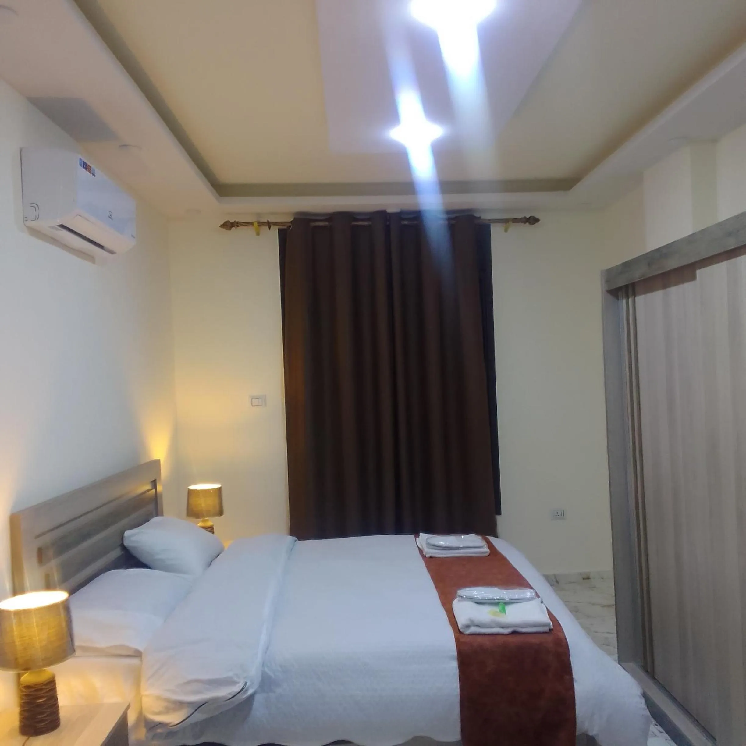 Bed in Dream Hotel jerash