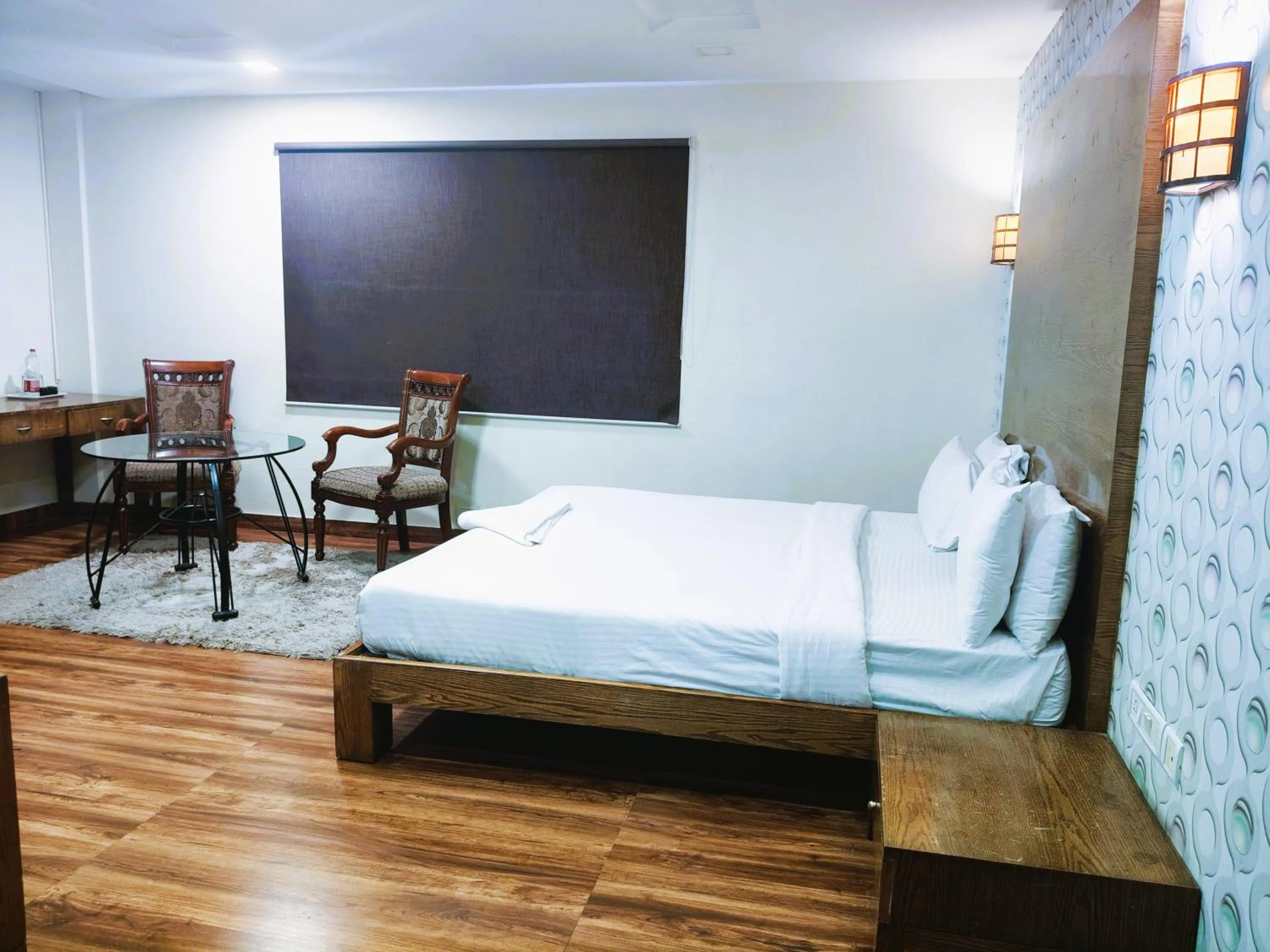 Bed in Athasri Hotel Infantry Road