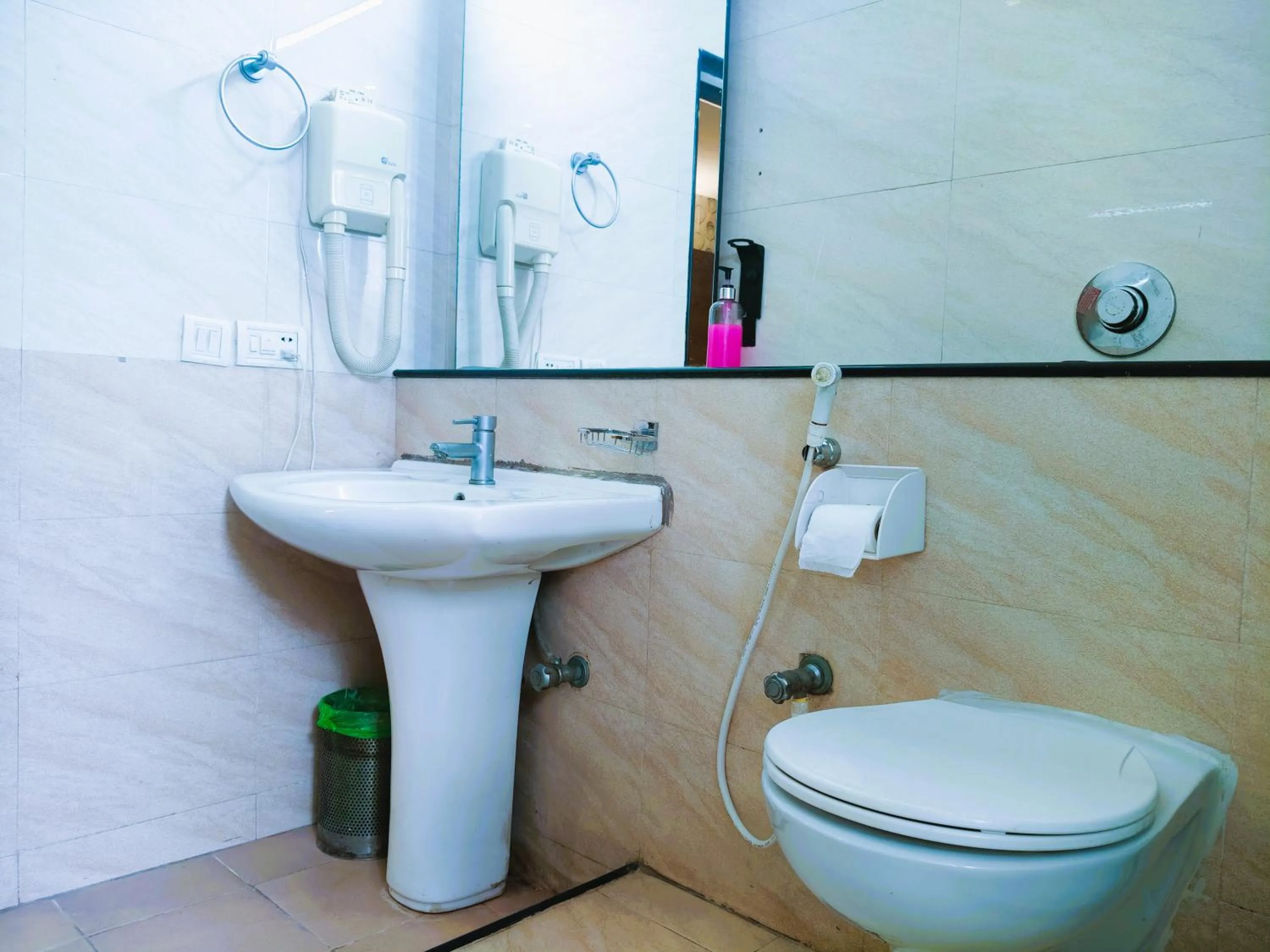 Athasri Hotel Infantry Road