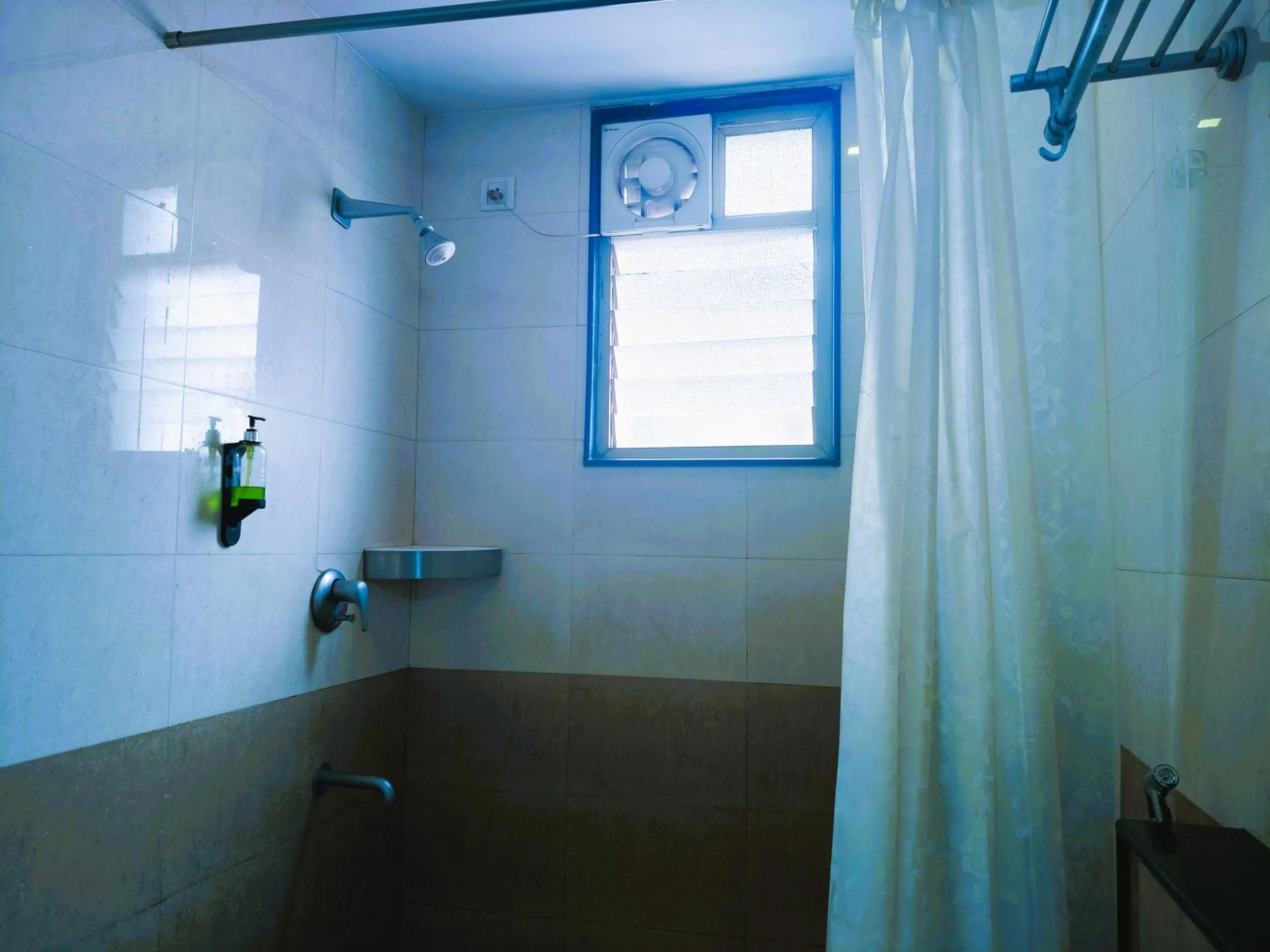 Athasri Hotel Infantry Road