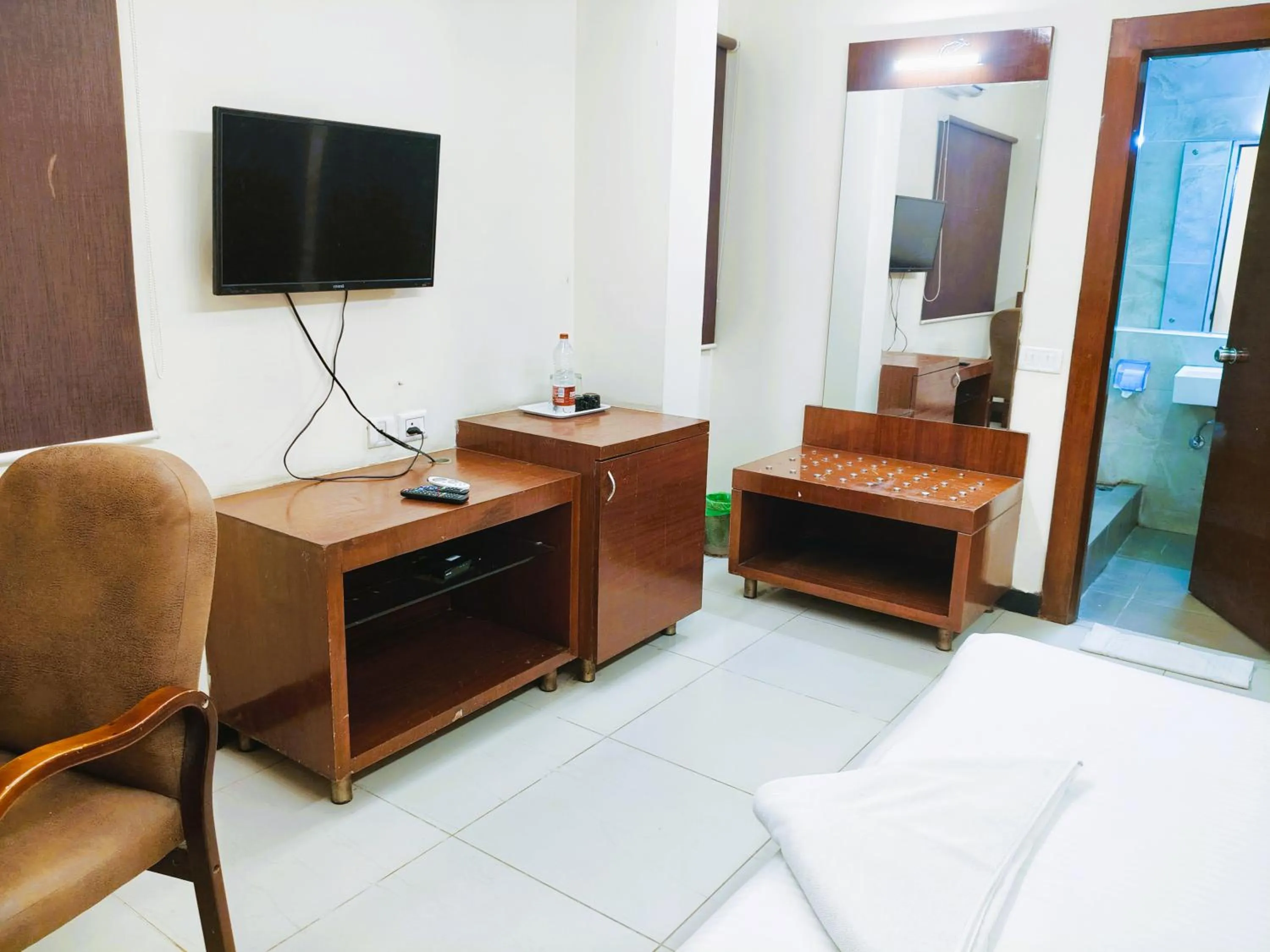 Bed in Athasri Hotel Infantry Road