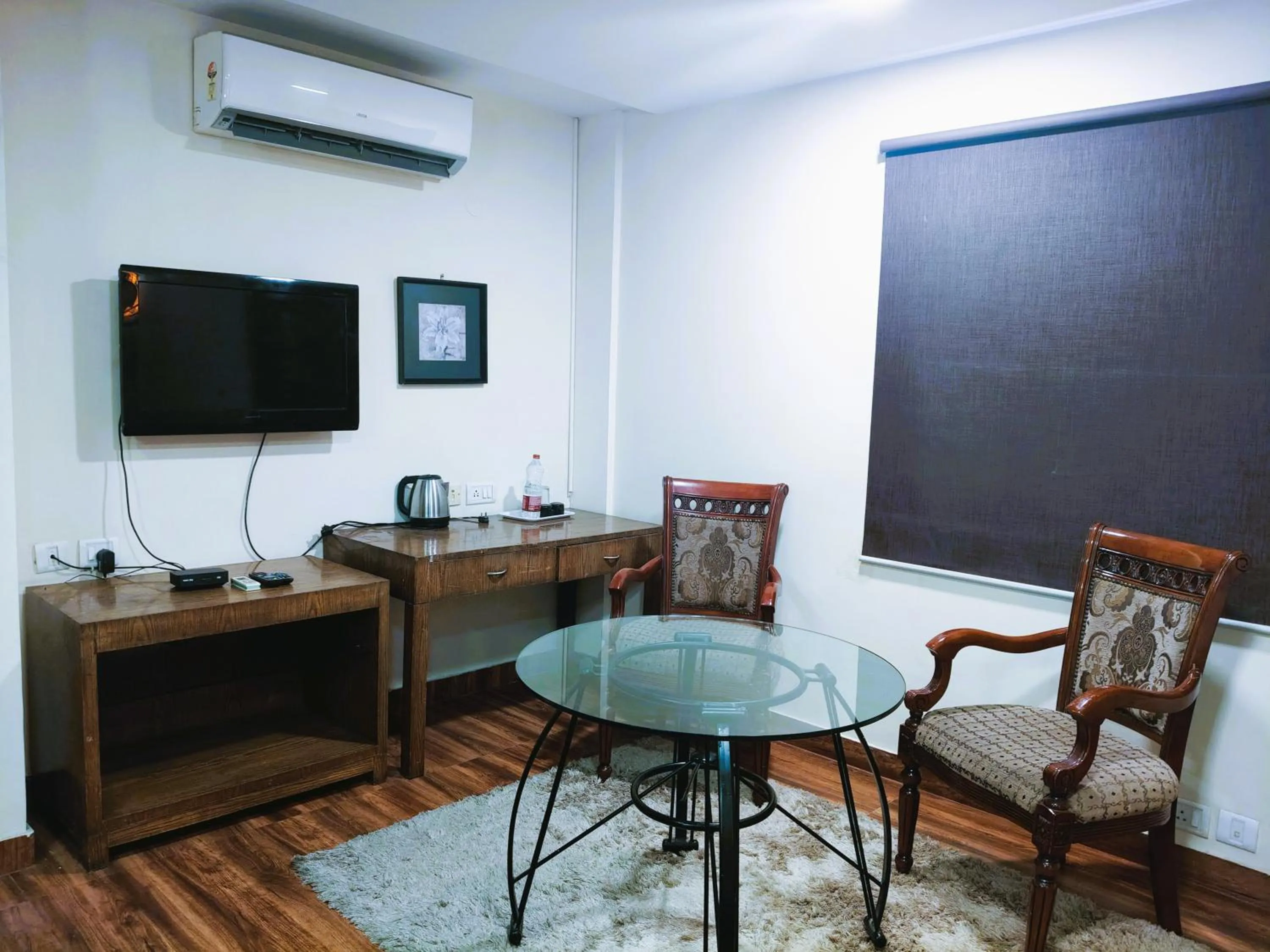 Athasri Hotel Infantry Road