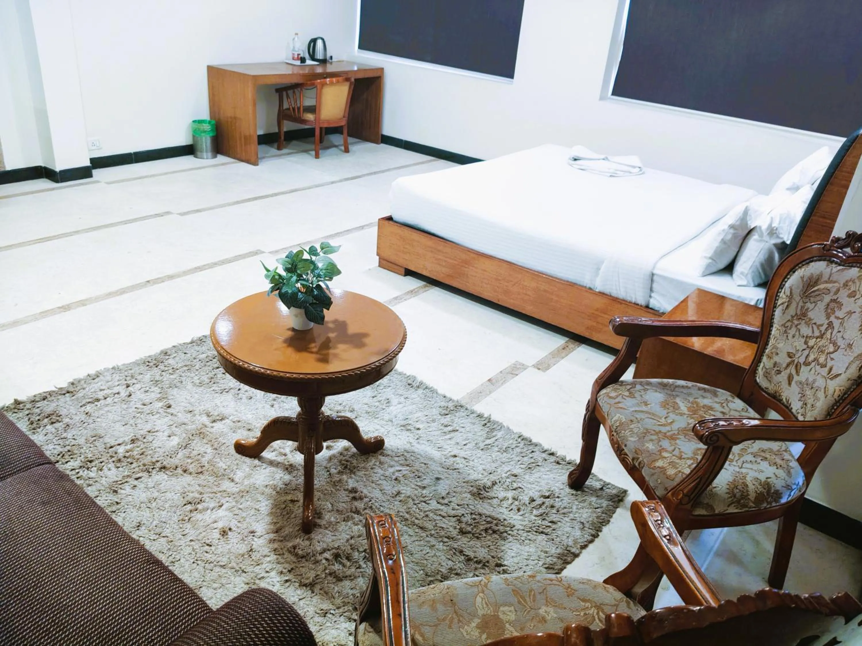 Bed in Athasri Hotel Infantry Road