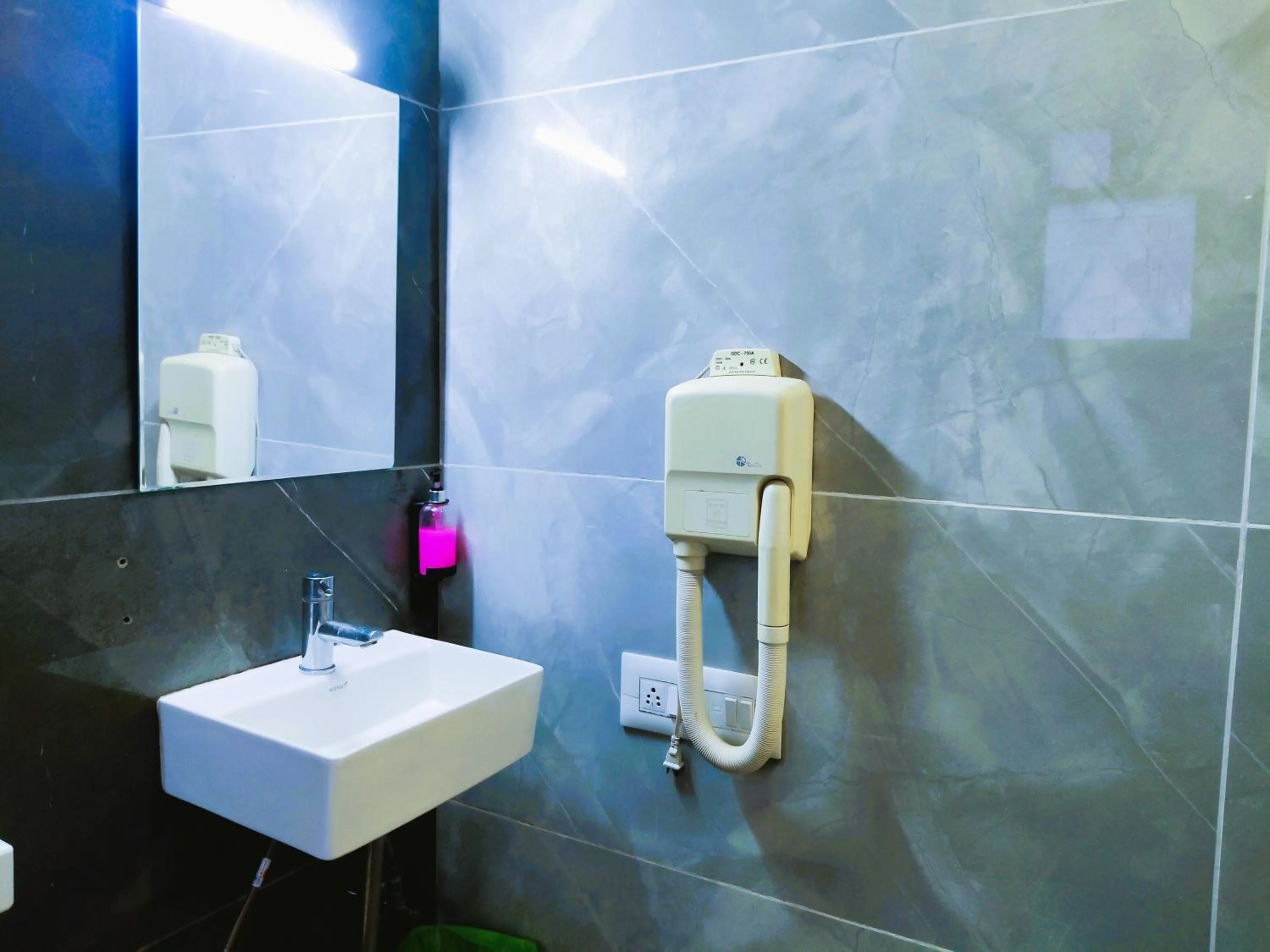 Athasri Hotel Infantry Road