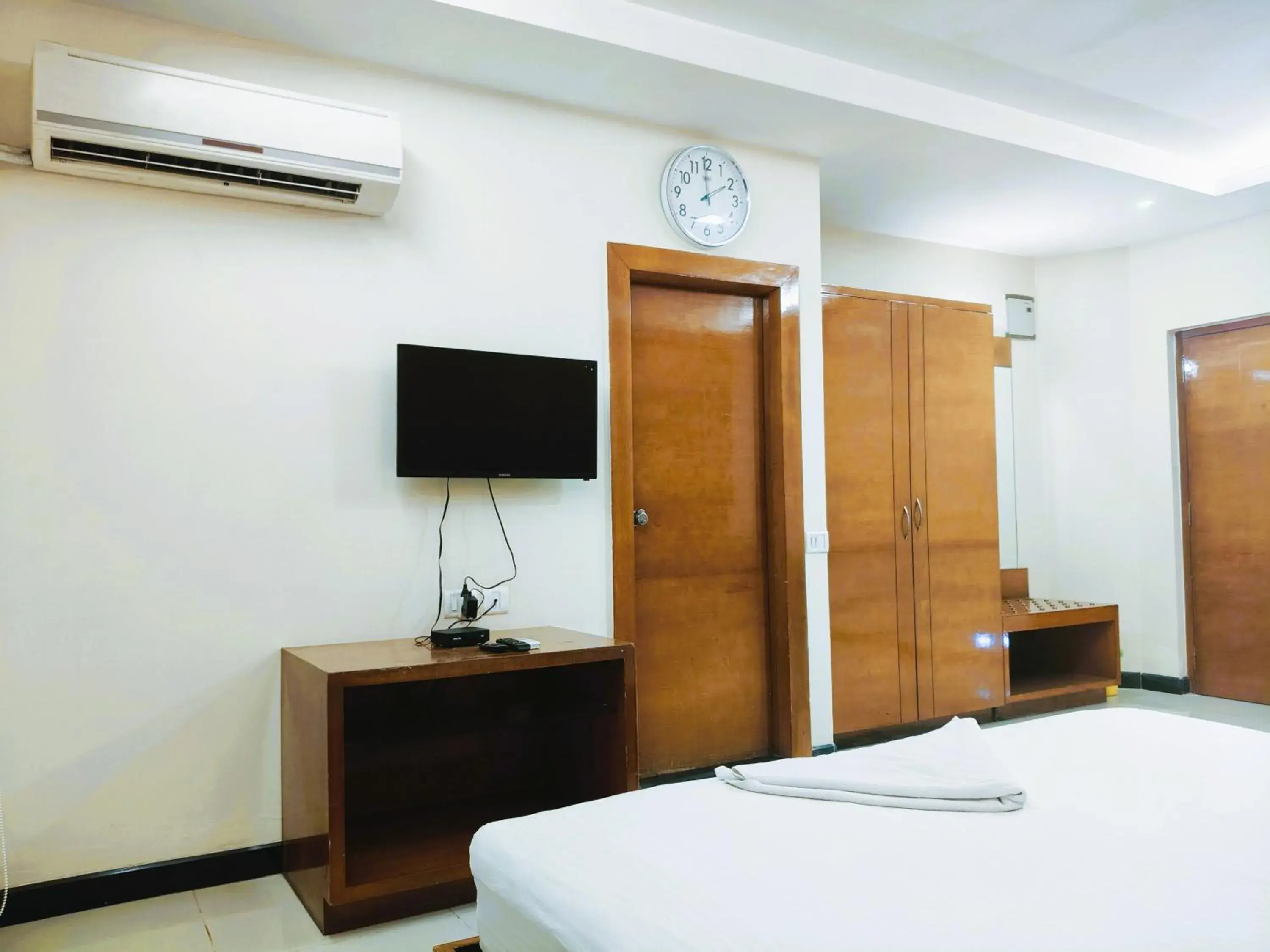 Executive Suite in Athasri Hotel Infantry Road Executive Suite in Athasri Hotel Infantry Road