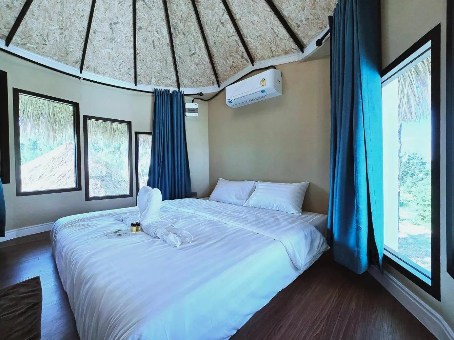 Bed in SkyBird Lake View Resort Khaoyai