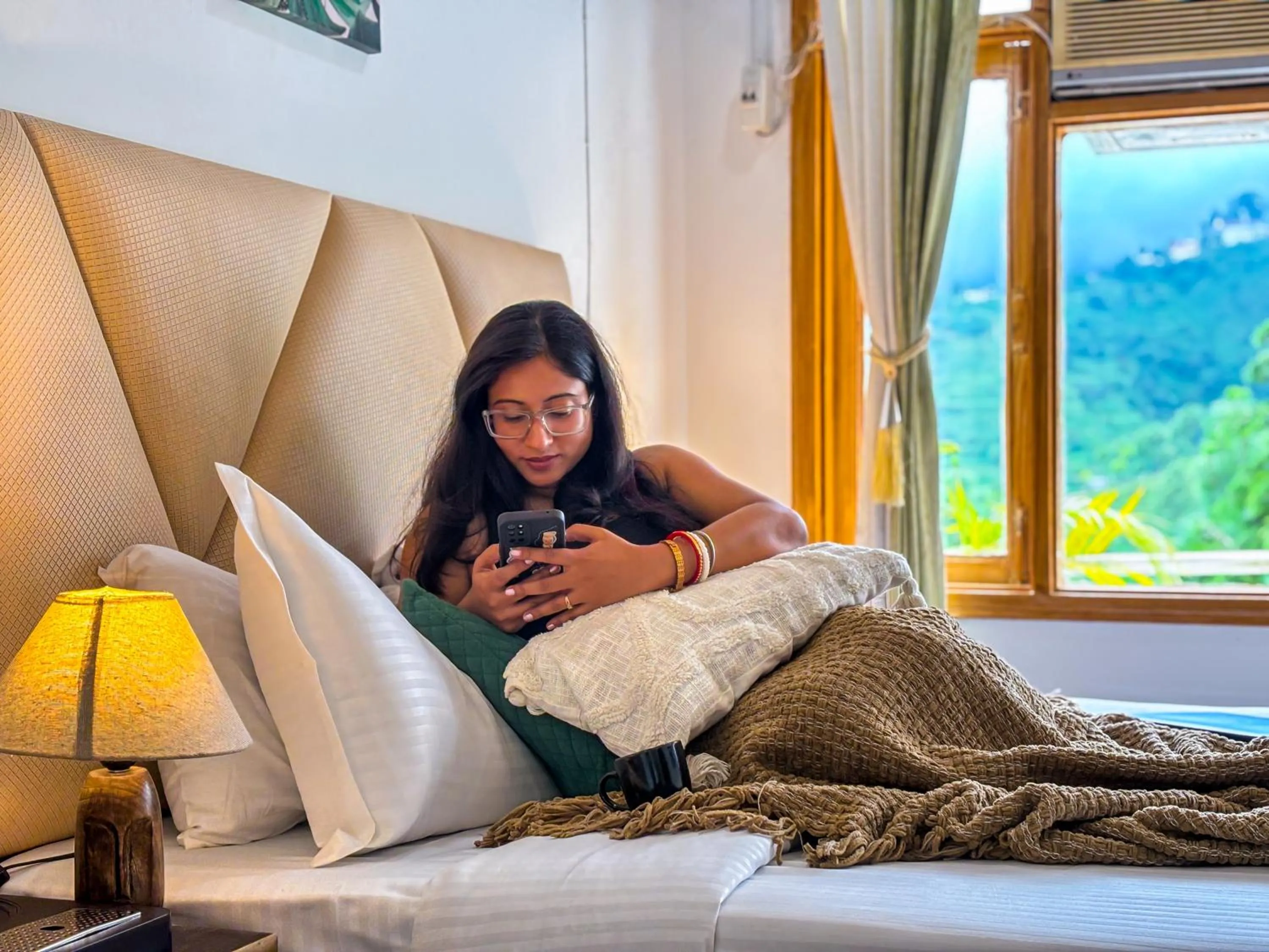 Bed in Hotel Shiva Lake - Near Mussoorie Lake